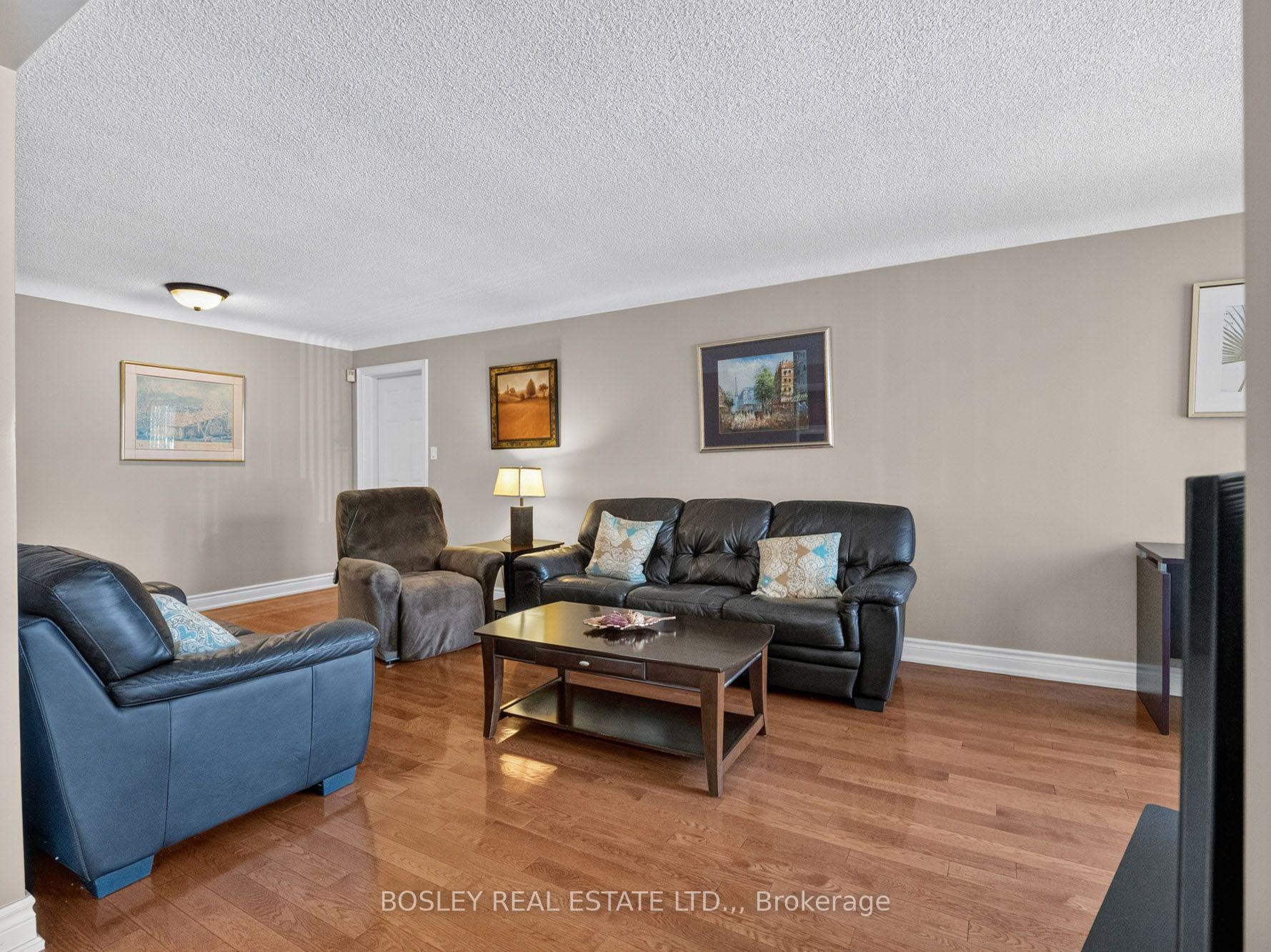 Photo 10 of 5 Bendingroad Crescent, St. Catharines, Lakeport — HOMEH