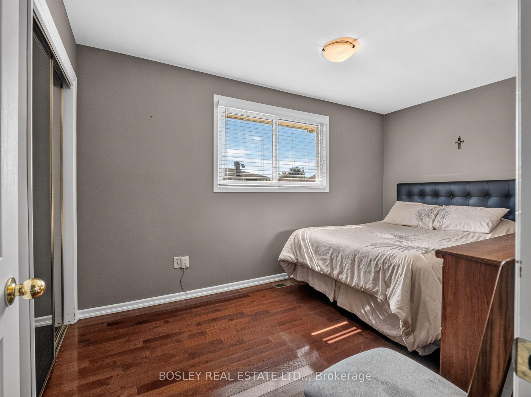 Photo 13 of 5 Bendingroad Crescent, St. Catharines, Lakeport — HOMEH