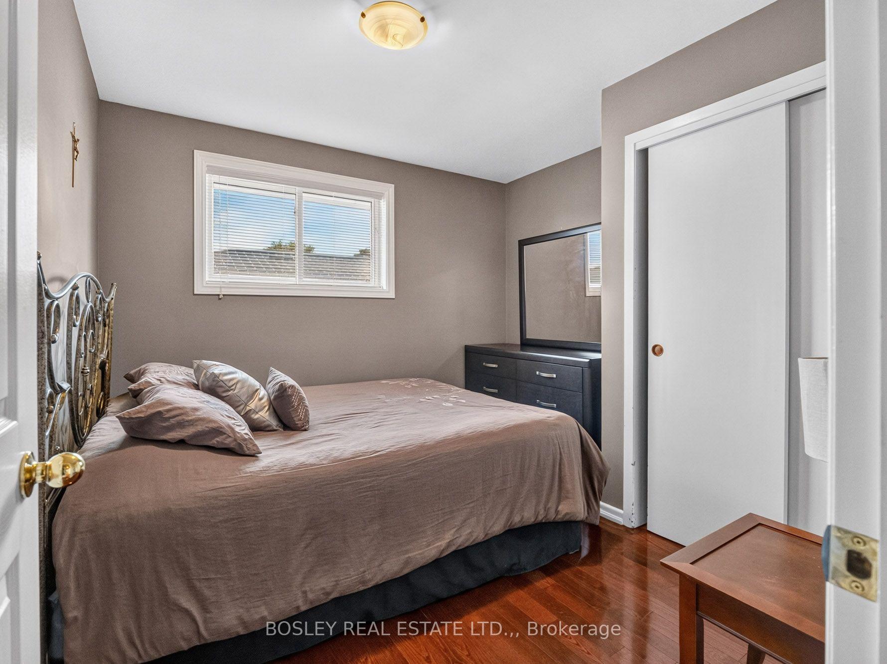 Photo 14 of 5 Bendingroad Crescent, St. Catharines, Lakeport — HOMEH