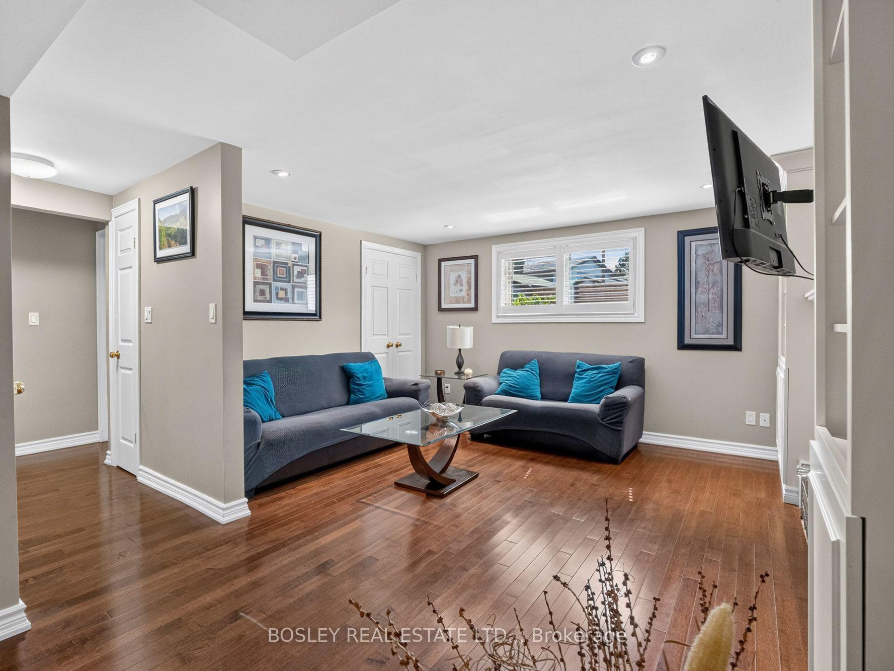 Photo 16 of 5 Bendingroad Crescent, St. Catharines, Lakeport — HOMEH