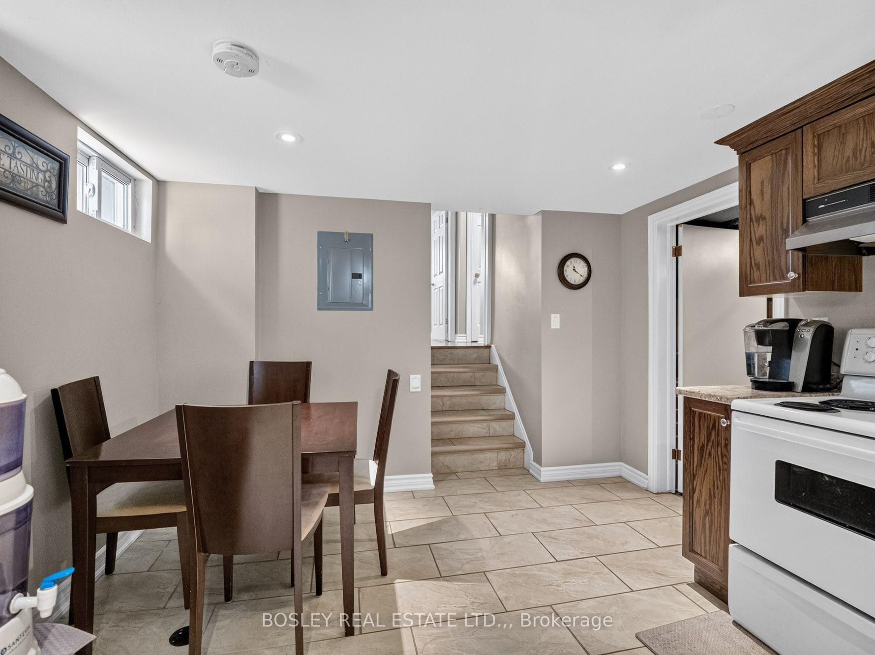Photo 21 of 5 Bendingroad Crescent, St. Catharines, Lakeport — HOMEH