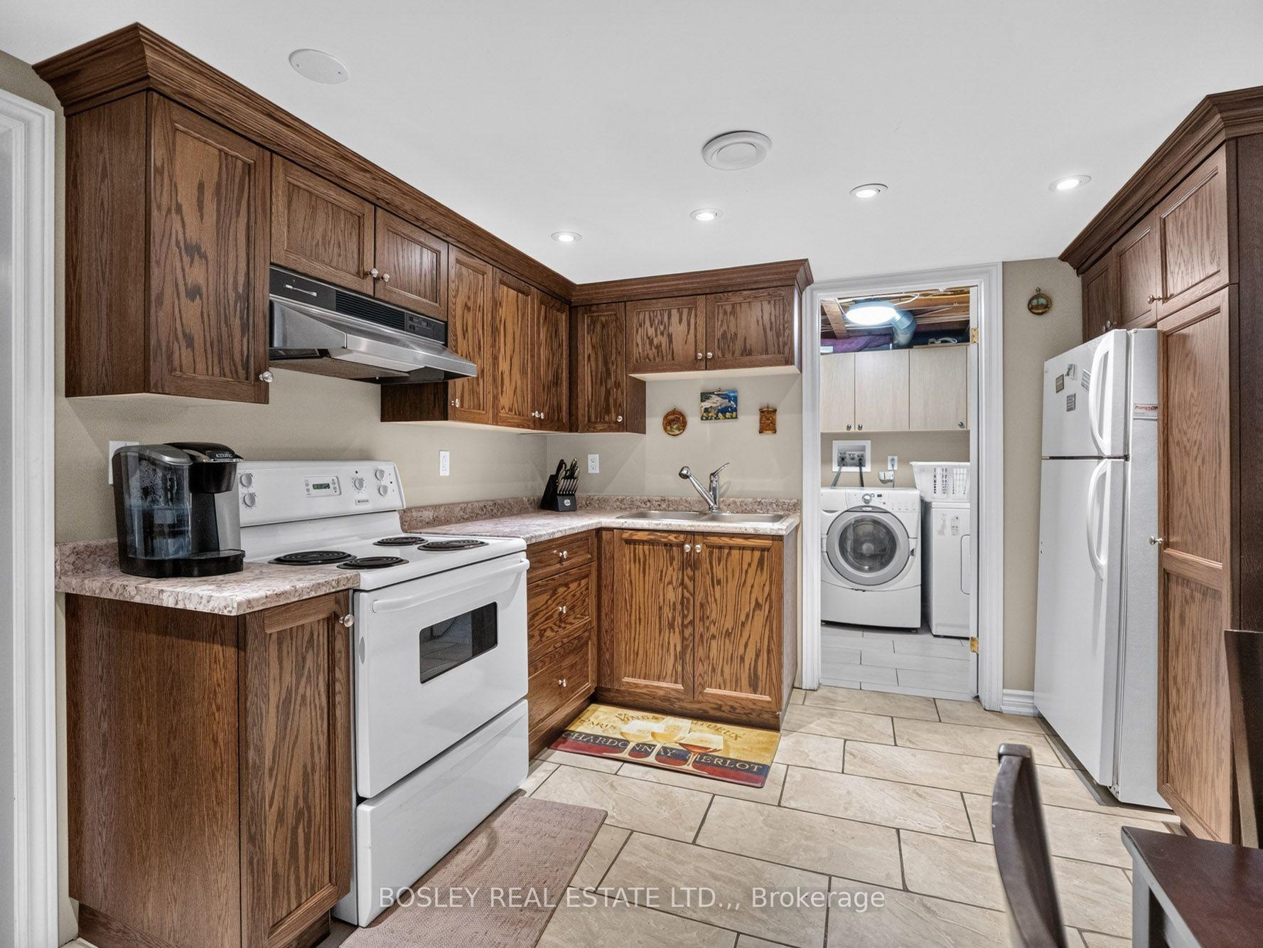 Photo 22 of 5 Bendingroad Crescent, St. Catharines, Lakeport — HOMEH
