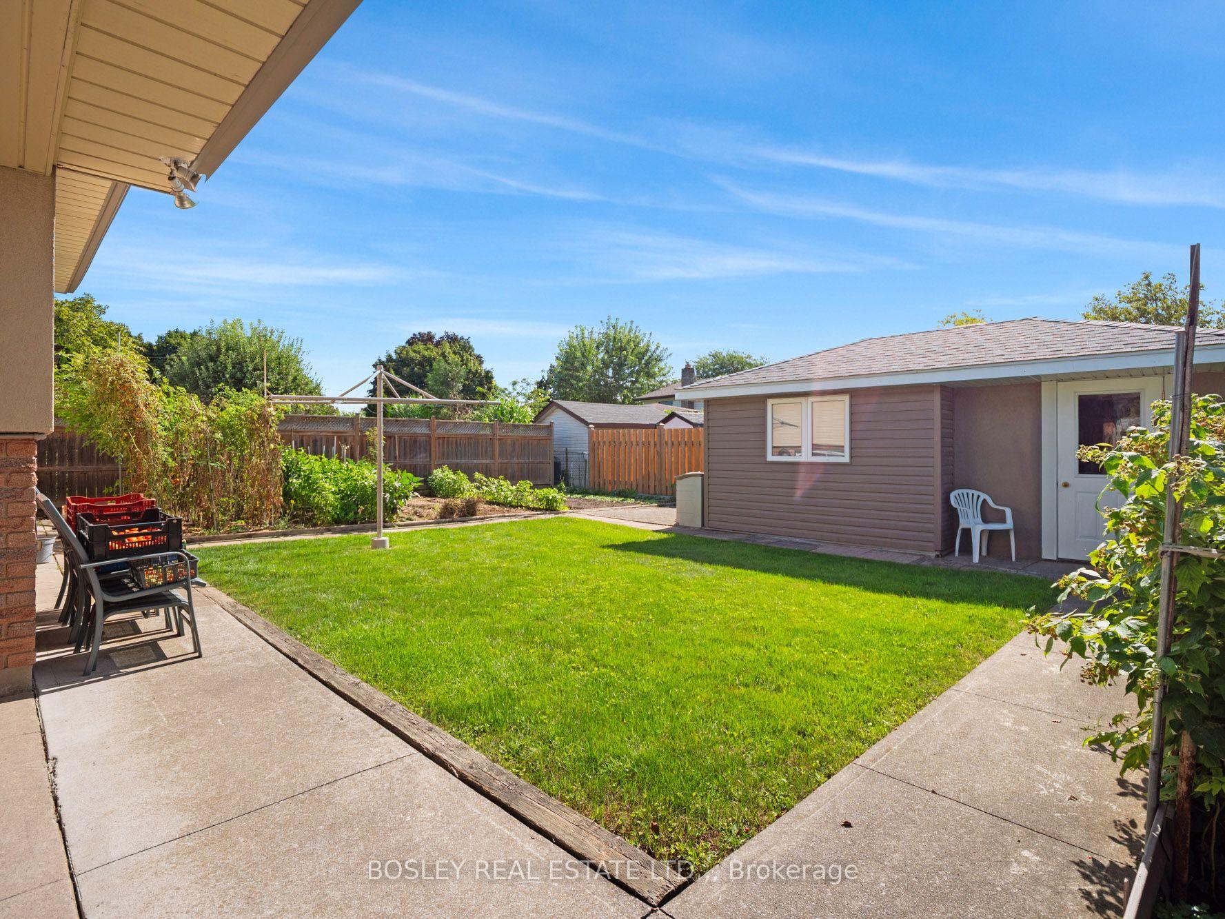 Photo 29 of 5 Bendingroad Crescent, St. Catharines, Lakeport — HOMEH