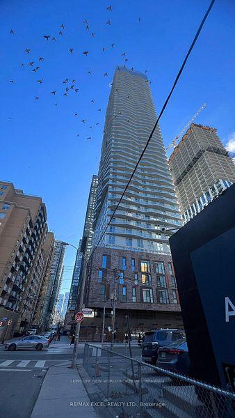 Front of Unit 2210, 100 Dalhousie Street