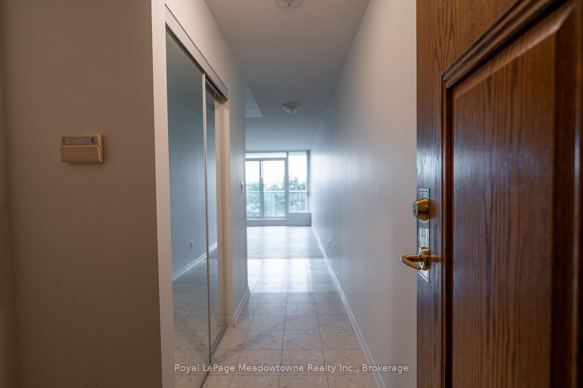 Photo 3 of Unit 301, 4879 Kimbermount Avenue, Mississauga, Central Erin Mills — HOMEH