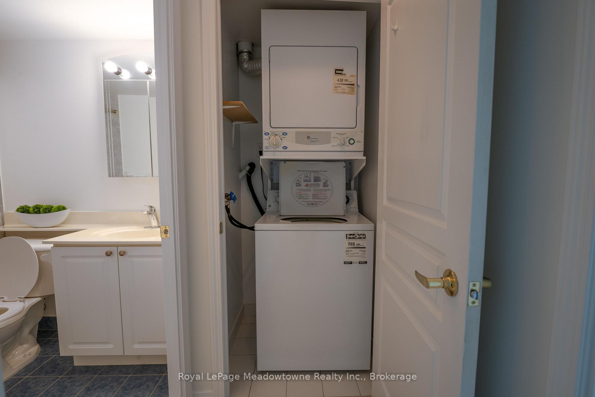 Photo 7 of Unit 301, 4879 Kimbermount Avenue, Mississauga, Central Erin Mills — HOMEH