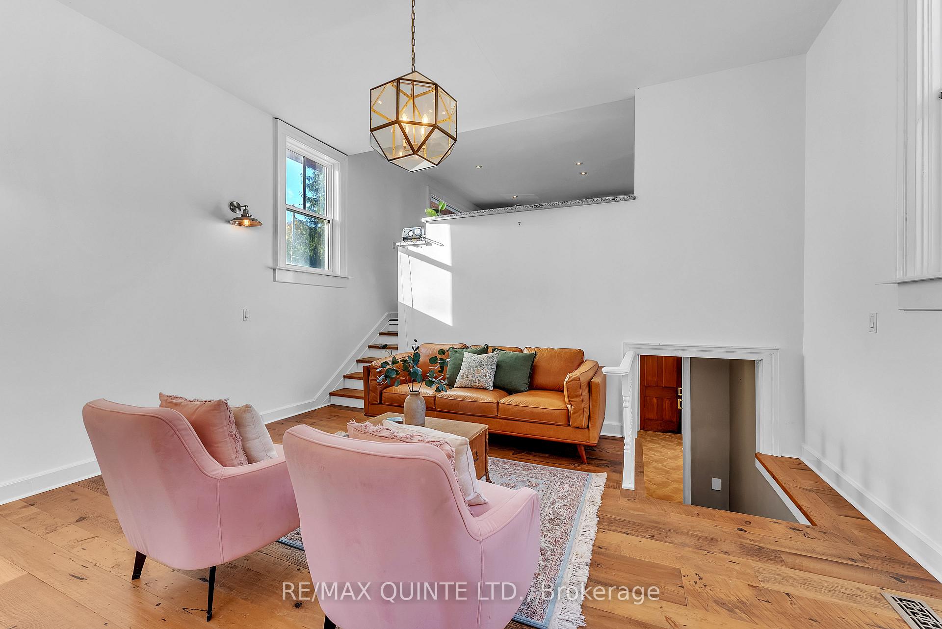 Photo 18 of 349 Main Street, Prince Edward County, Bloomfield Ward — HOMEH