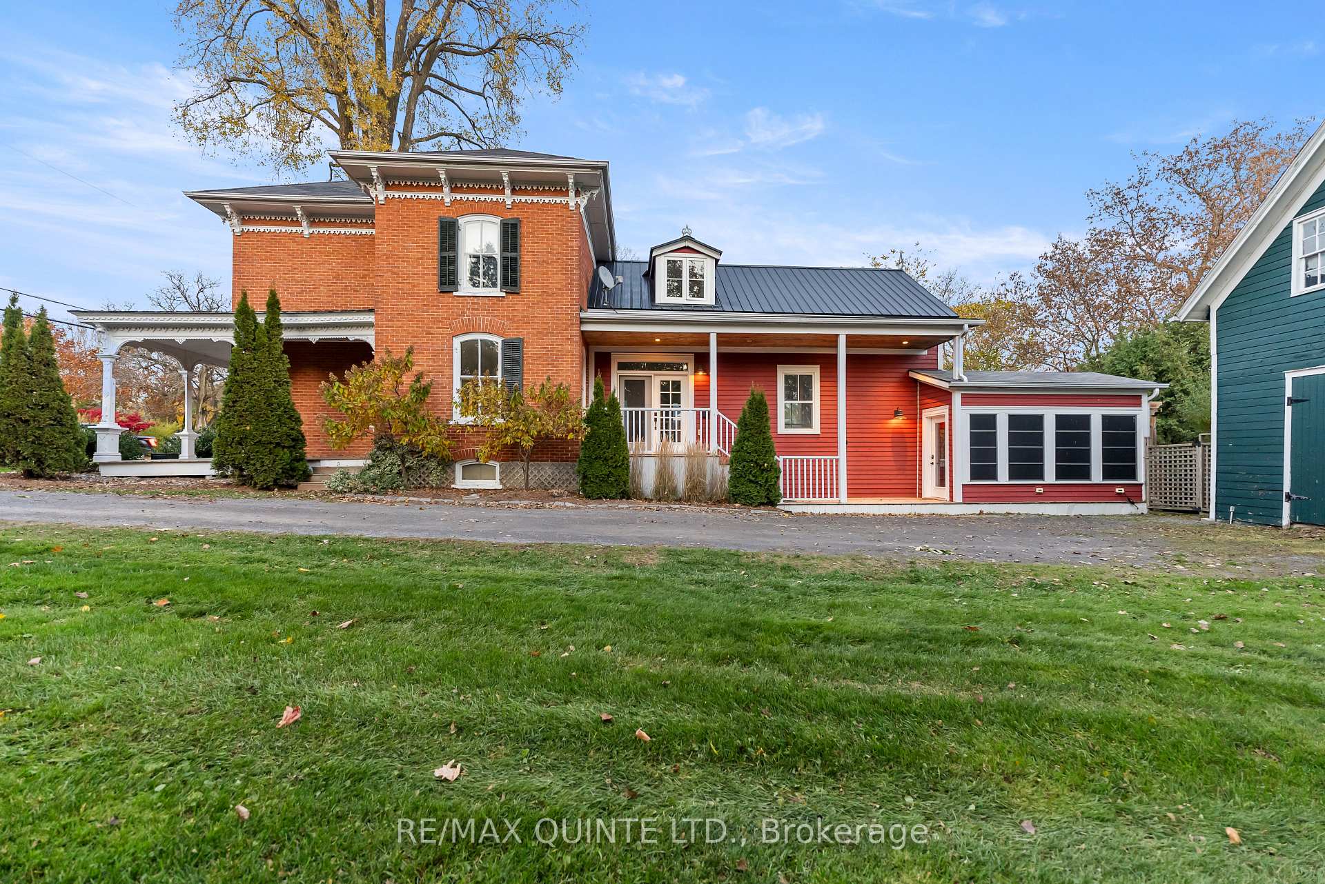 Photo 35 of 349 Main Street, Prince Edward County, Bloomfield Ward — HOMEH