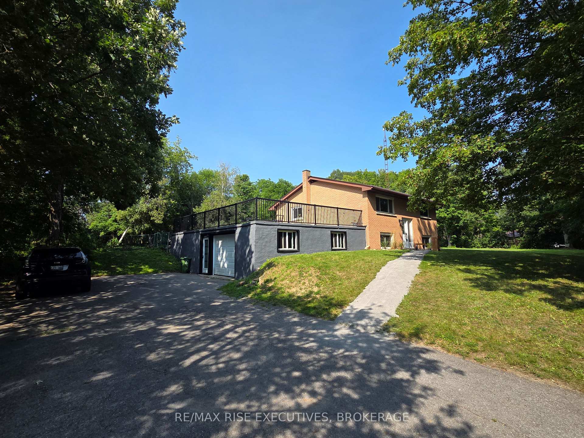 Photo 2 of 3326 Van Order Road, Kingston, City North of 401 — HOMEH