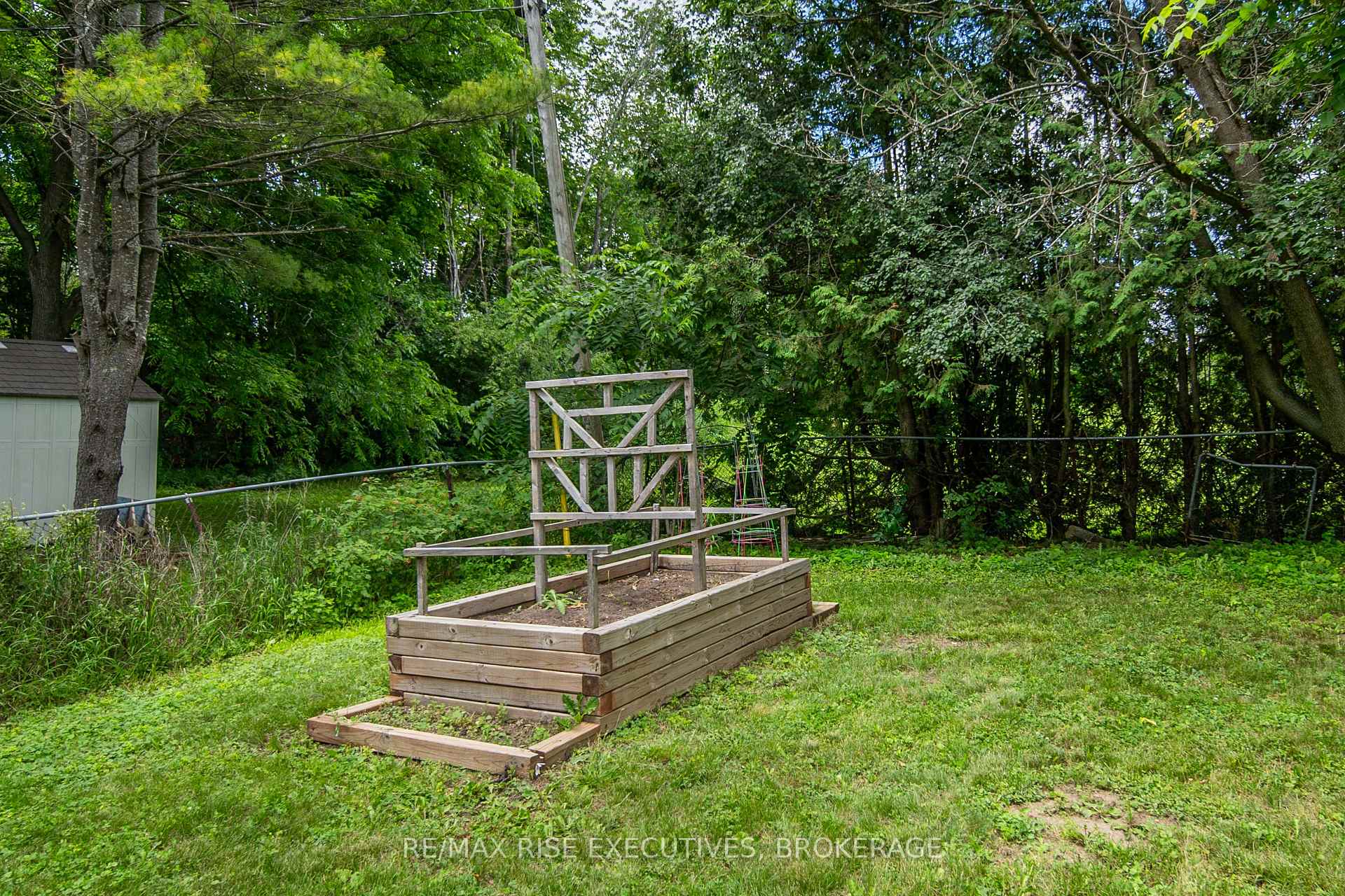 Photo 37 of 3326 Van Order Road, Kingston, City North of 401 — HOMEH