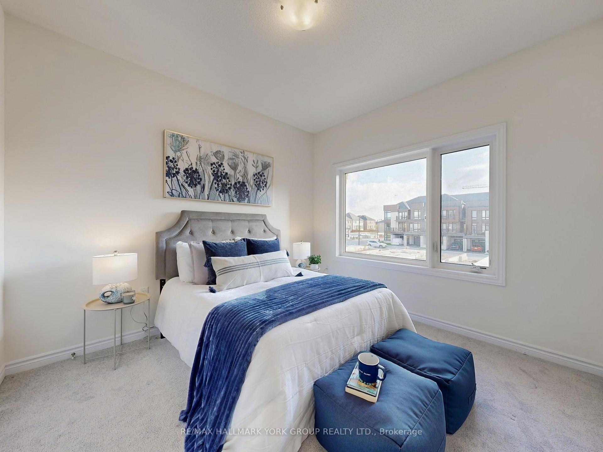 Photo 24 of 42 Blick Crescent, Aurora, Bayview Northeast — HOMEH