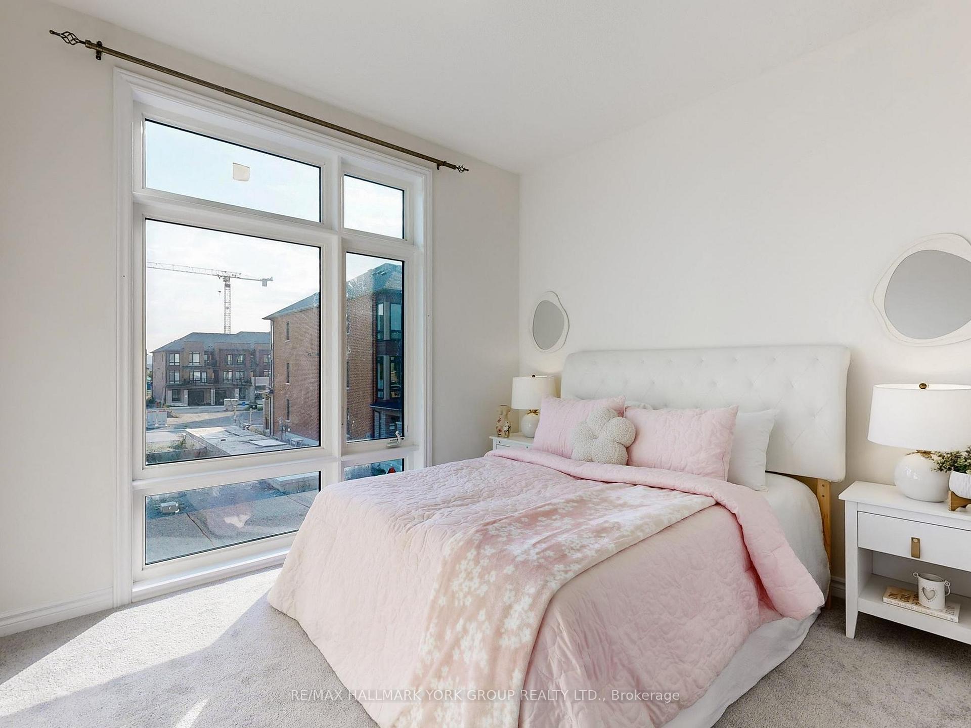 Photo 28 of 42 Blick Crescent, Aurora, Bayview Northeast — HOMEH