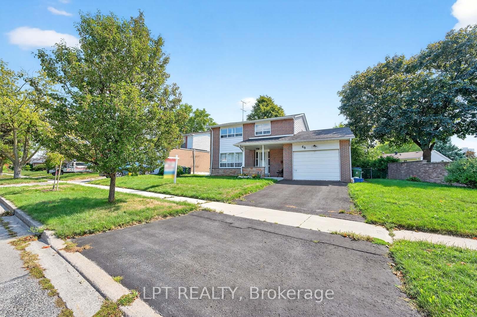 Photo 2 of 49 Kentish Crescent, Scarborough, Agincourt South-Malvern West — HOMEH