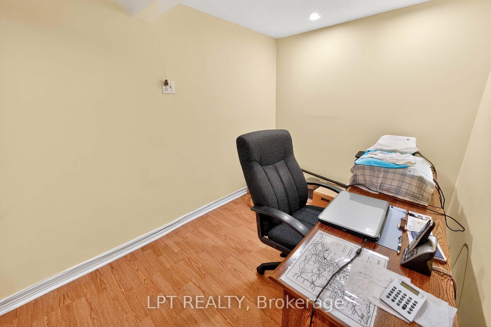 Photo 20 of 49 Kentish Crescent, Scarborough, Agincourt South-Malvern West — HOMEH