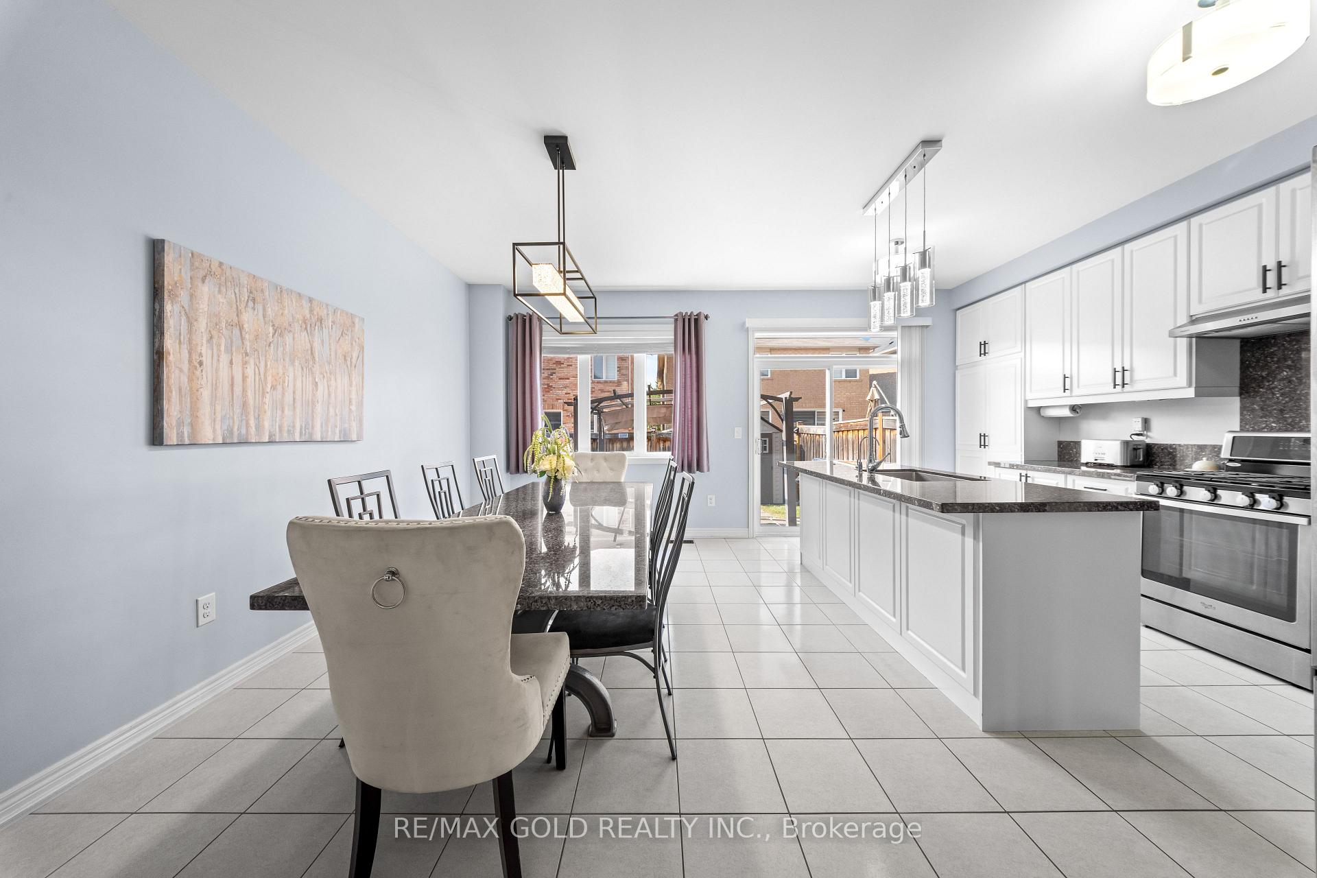Photo 8 of 73 Lesabre Crescent, Brampton, Bram East — HOMEH