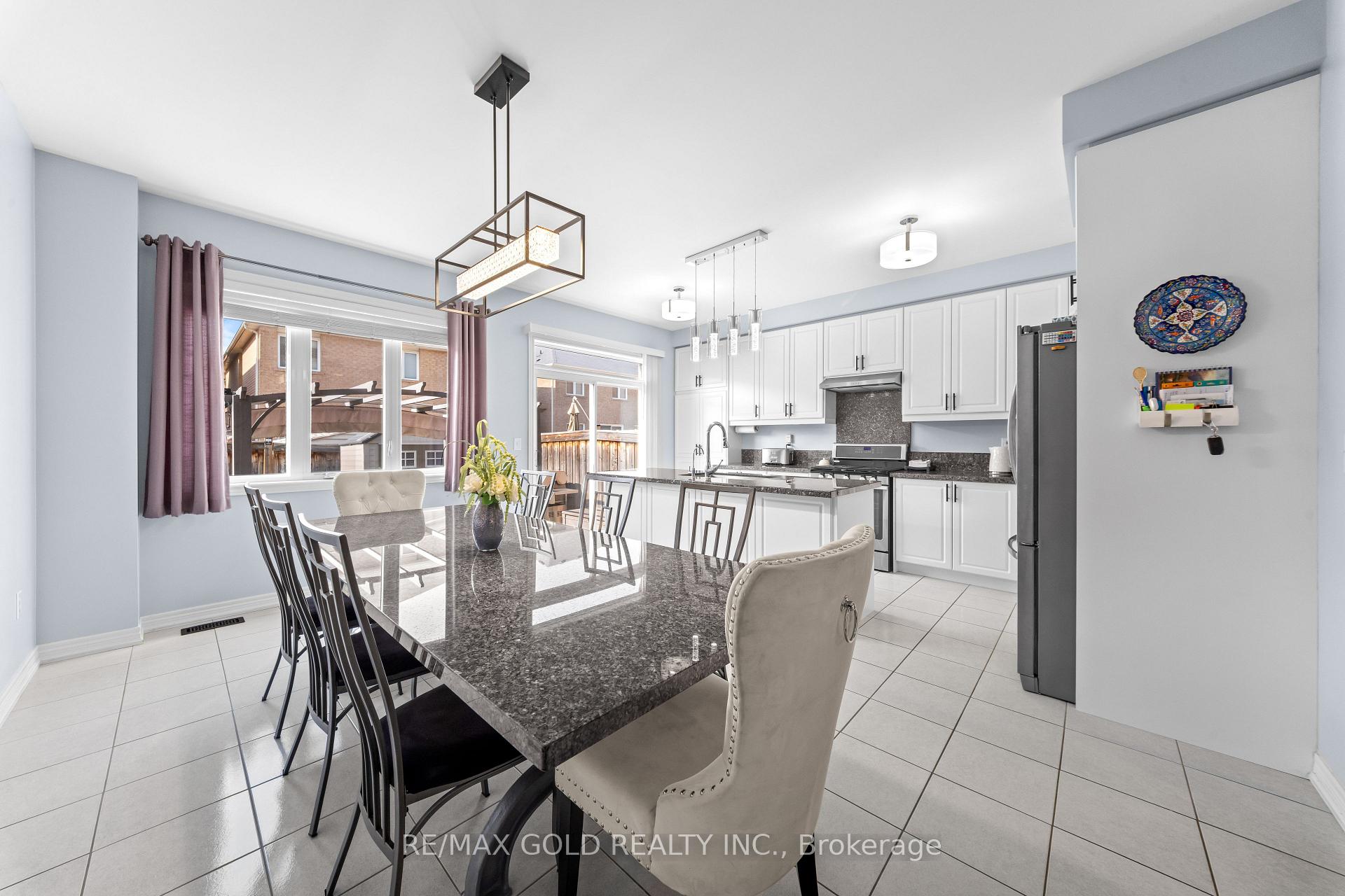 Photo 9 of 73 Lesabre Crescent, Brampton, Bram East — HOMEH