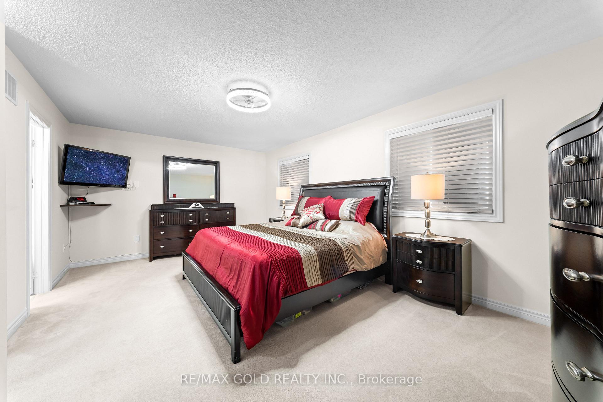 Photo 16 of 73 Lesabre Crescent, Brampton, Bram East — HOMEH