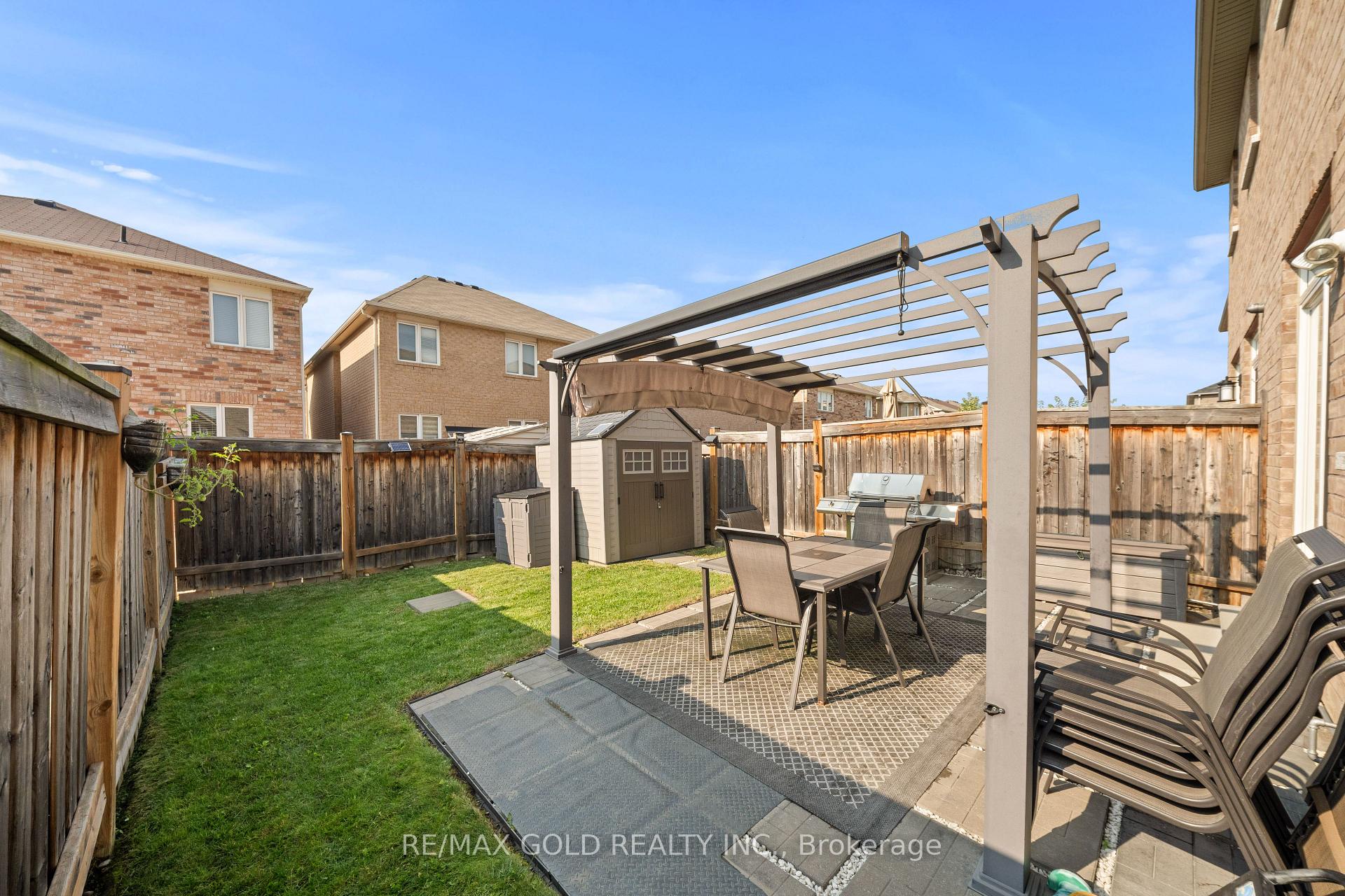 Photo 22 of 73 Lesabre Crescent, Brampton, Bram East — HOMEH