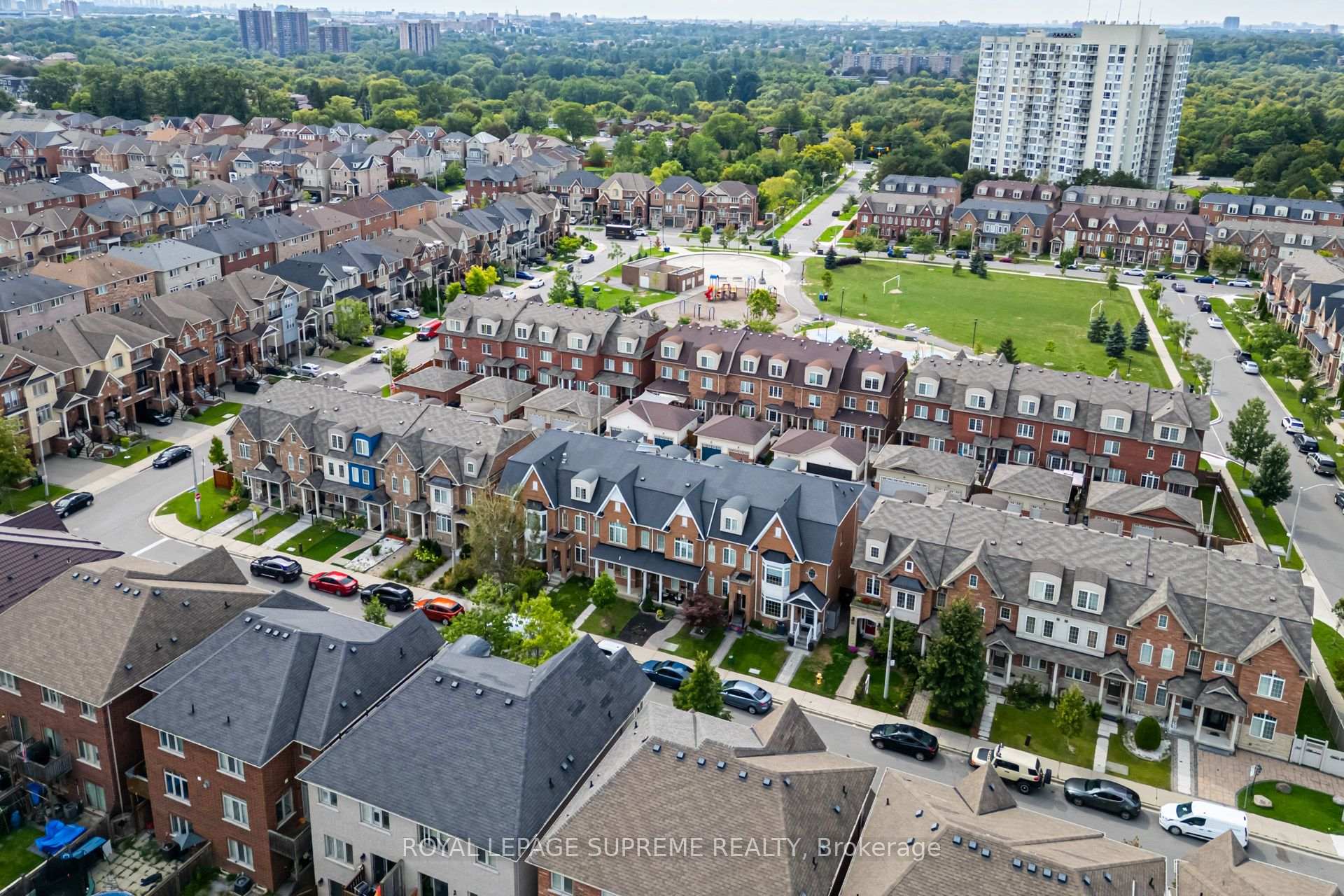 Photo 40 of 20 Abraham Welsh Road, North York, Humberlea-Pelmo Park — HOMEH