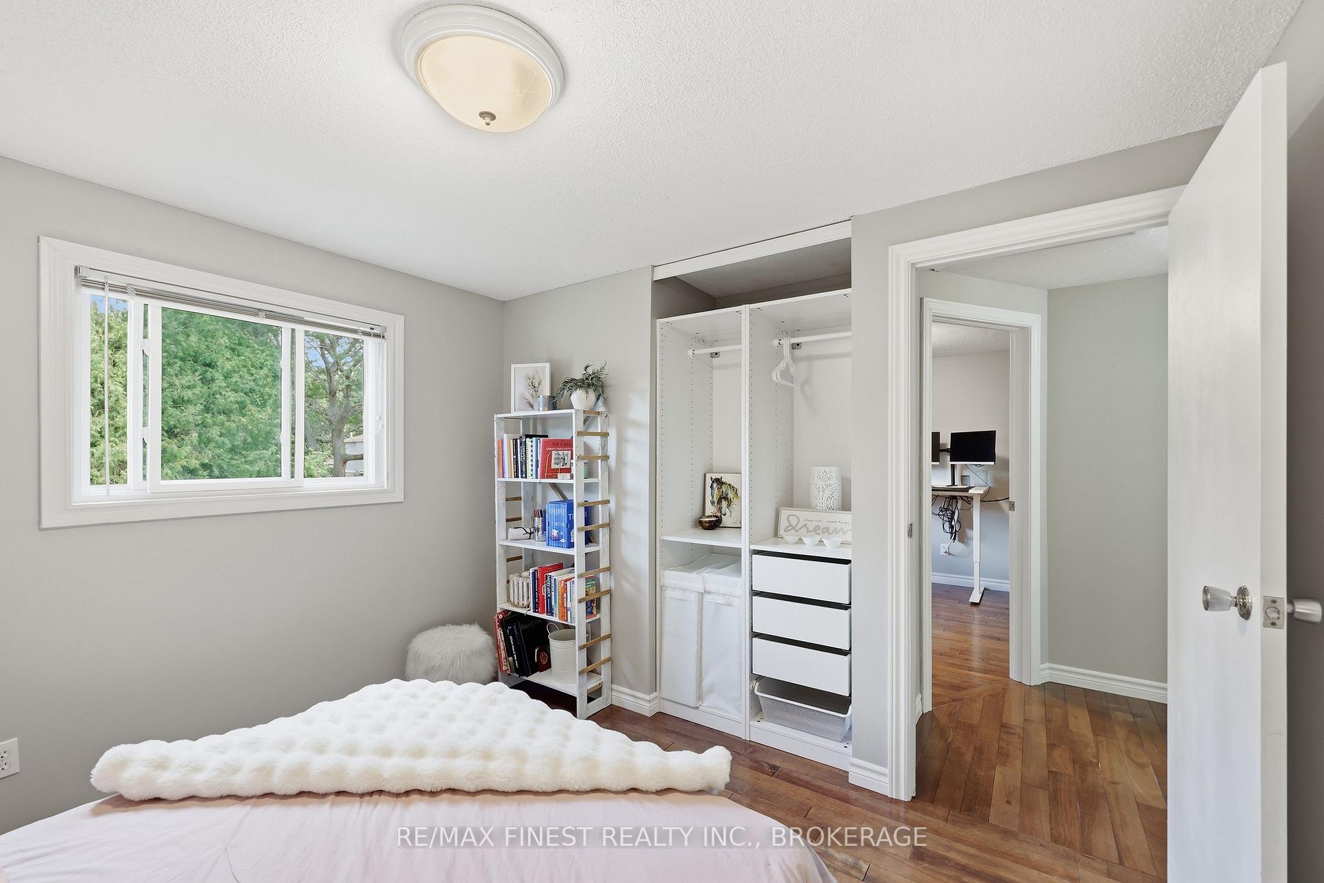 Photo 32 of 10 Chartwell Crescent, Kingston, Kingston East (Incl Barret Crt) — HOMEH