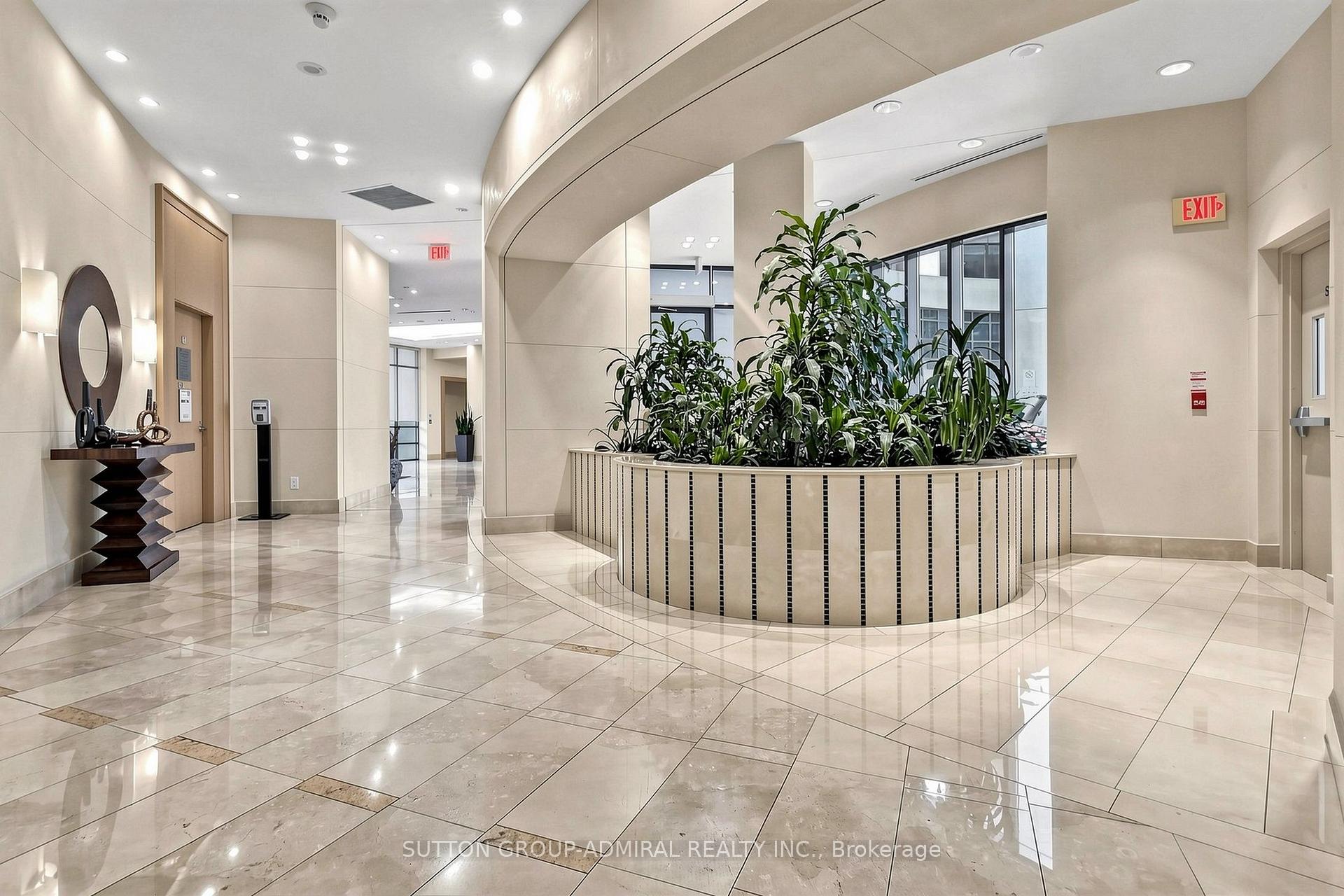 Photo 5 of Unit 215, 503 Beecroft Road, North York, Willowdale West — HOMEH