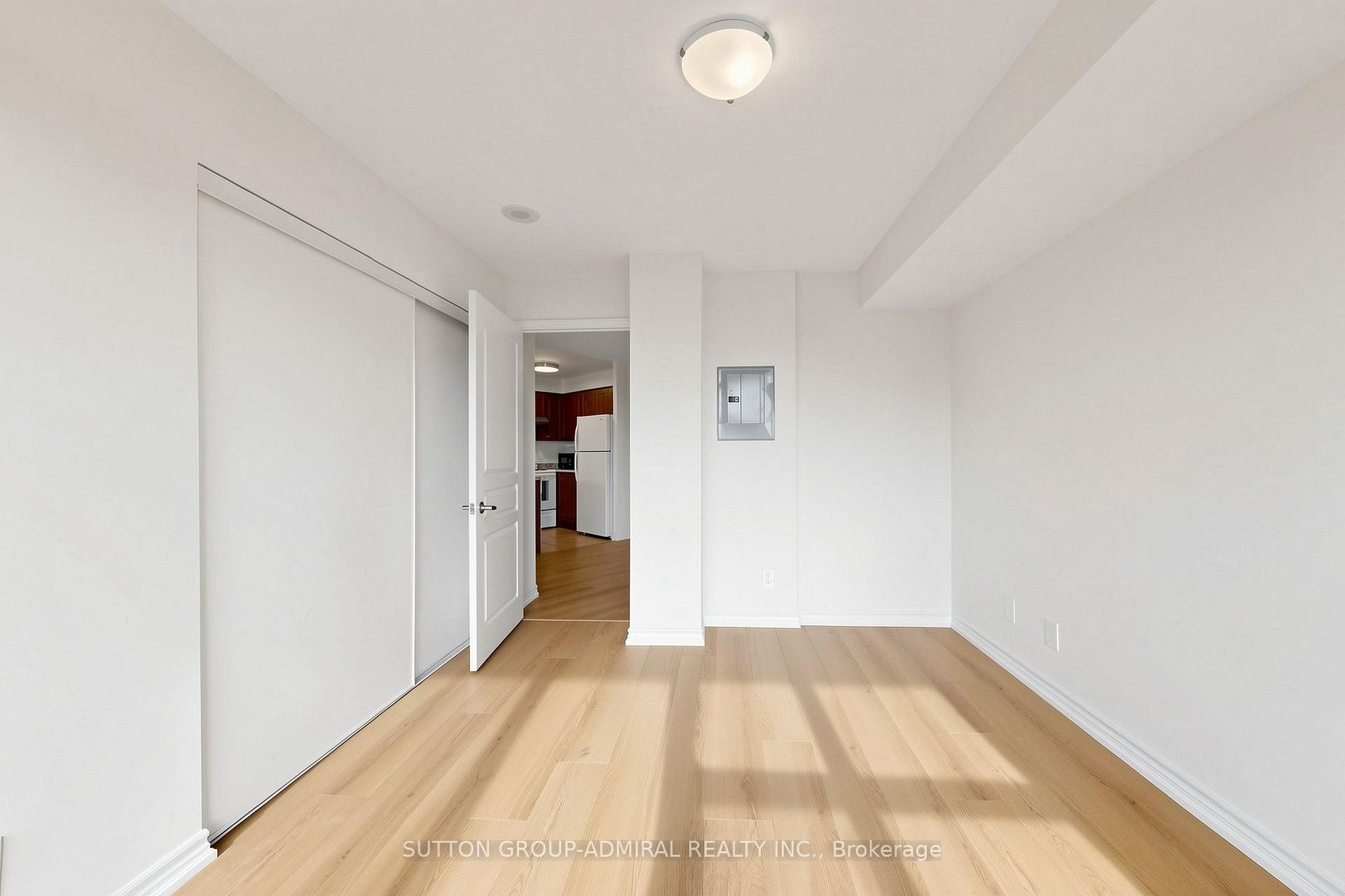 Photo 22 of Unit 215, 503 Beecroft Road, North York, Willowdale West — HOMEH