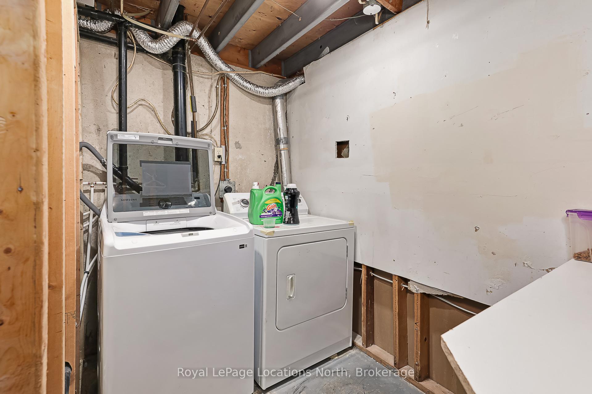 Photo 17 of 590 Tenth Street, Collingwood — HOMEH