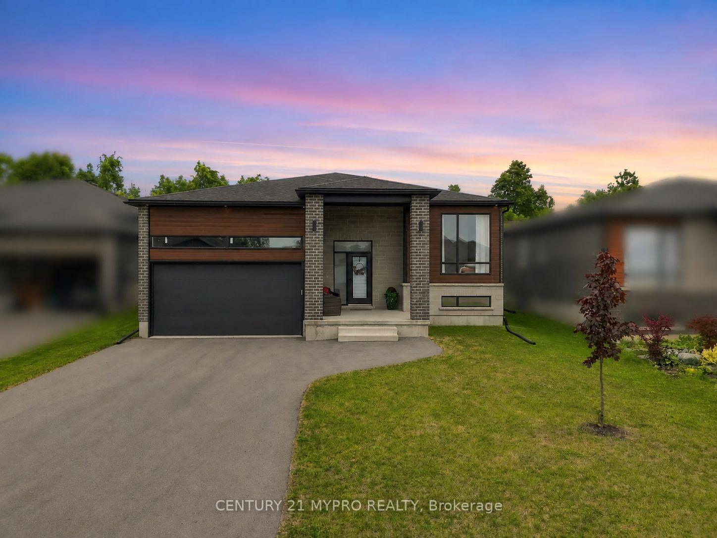 Photo 1 of 41 Schmidt Way, Quinte West, Murray Ward — HOMEH