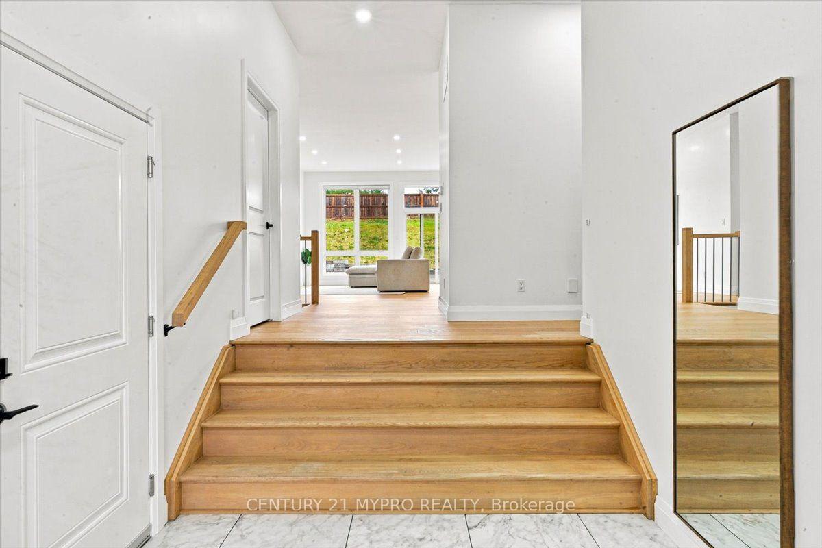 Photo 3 of 41 Schmidt Way, Quinte West, Murray Ward — HOMEH