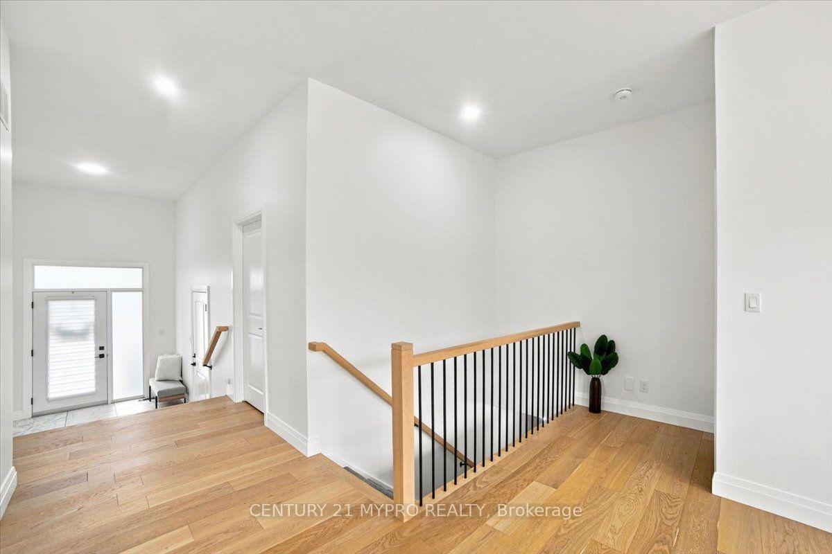 Photo 5 of 41 Schmidt Way, Quinte West, Murray Ward — HOMEH