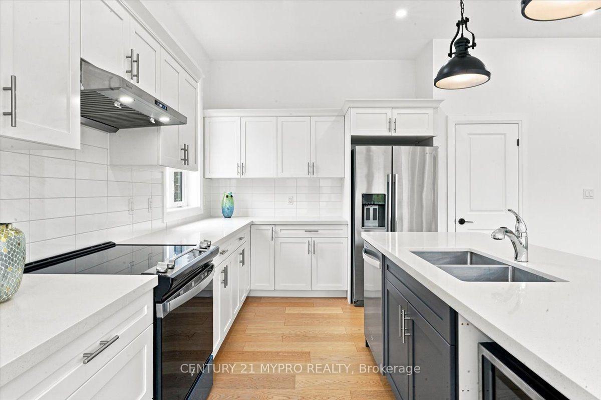 Photo 11 of 41 Schmidt Way, Quinte West, Murray Ward — HOMEH