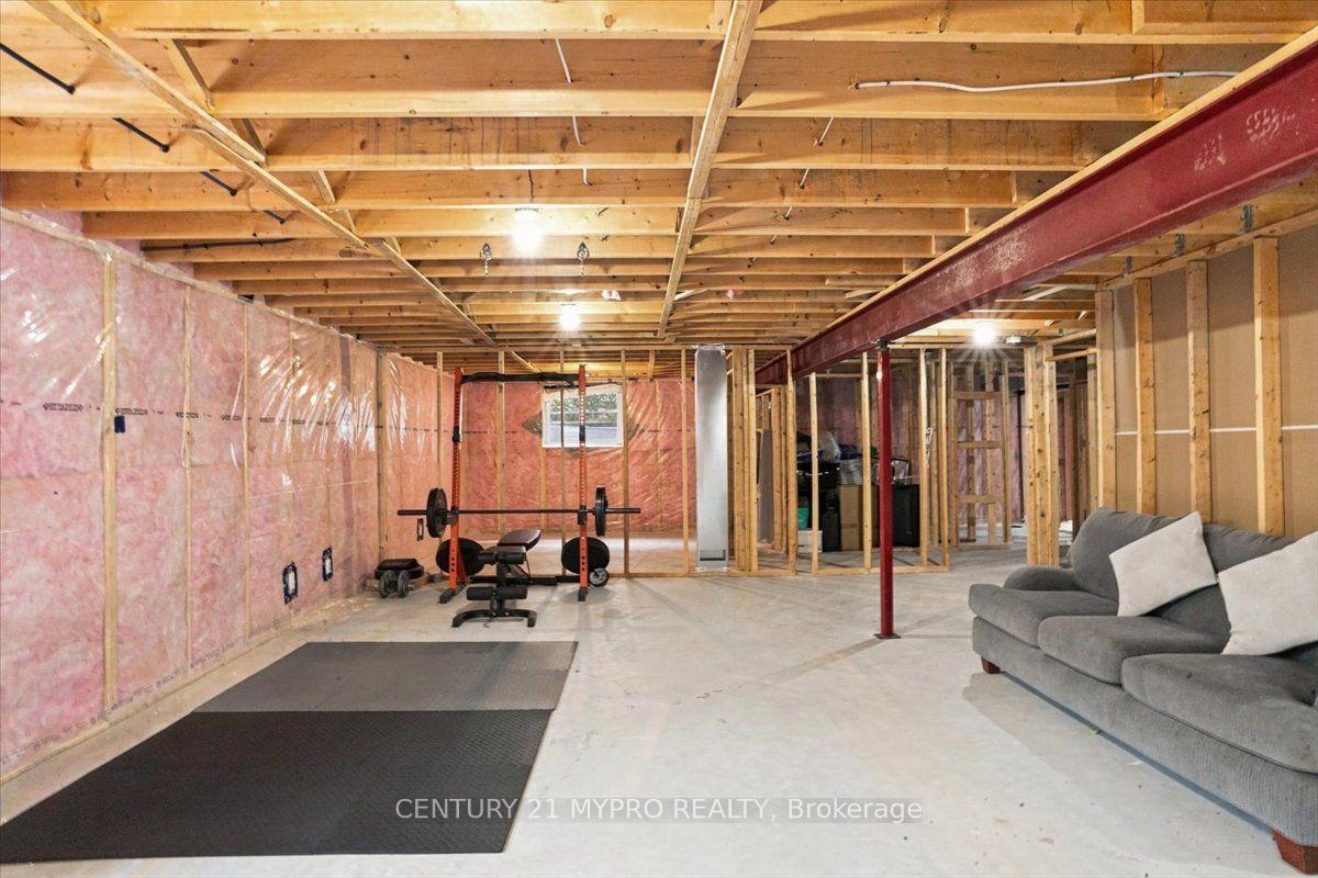 Photo 21 of 41 Schmidt Way, Quinte West, Murray Ward — HOMEH