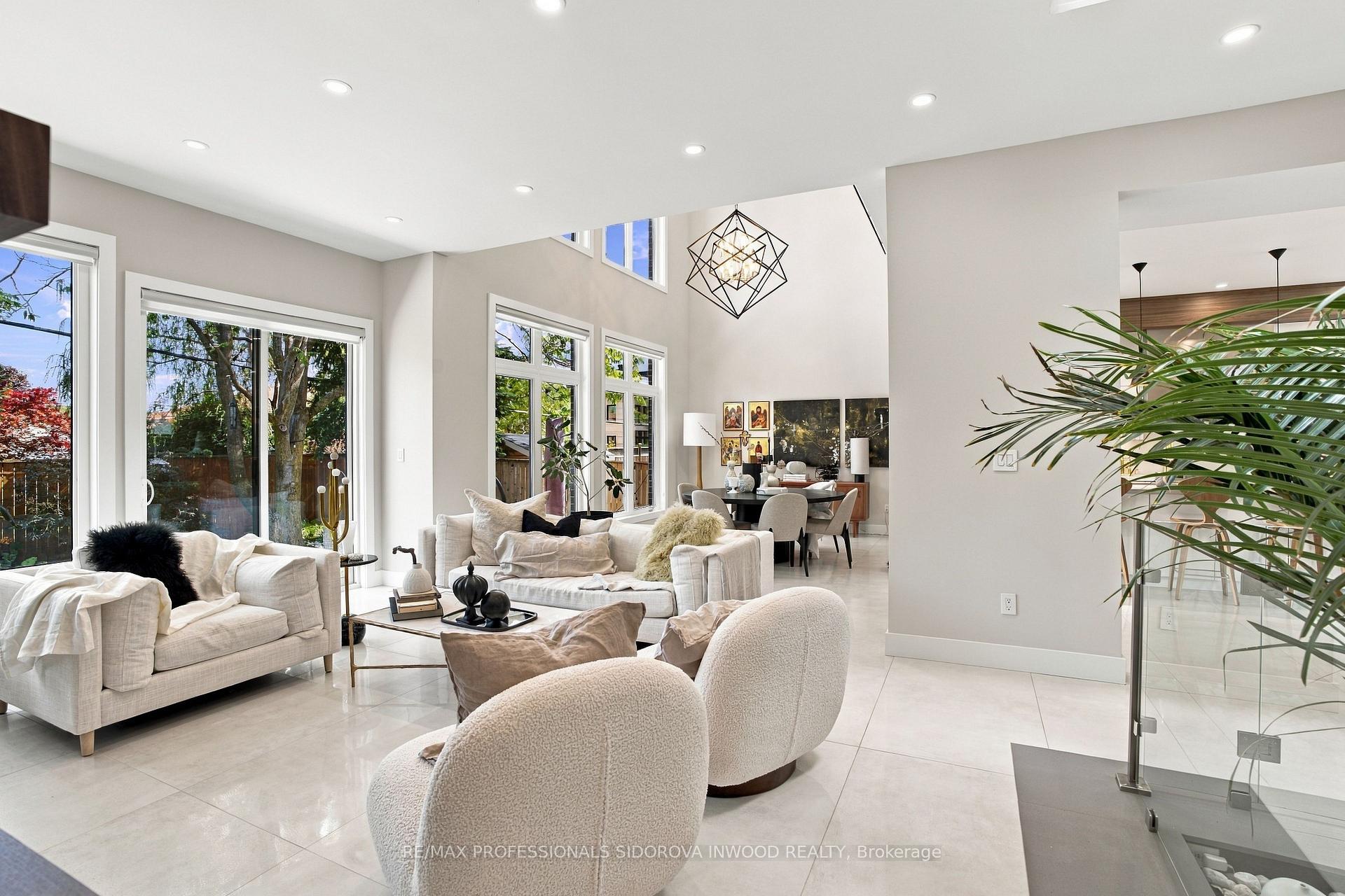 Photo 18 of 504 Sandmere Place, Oakville, West — HOMEH
