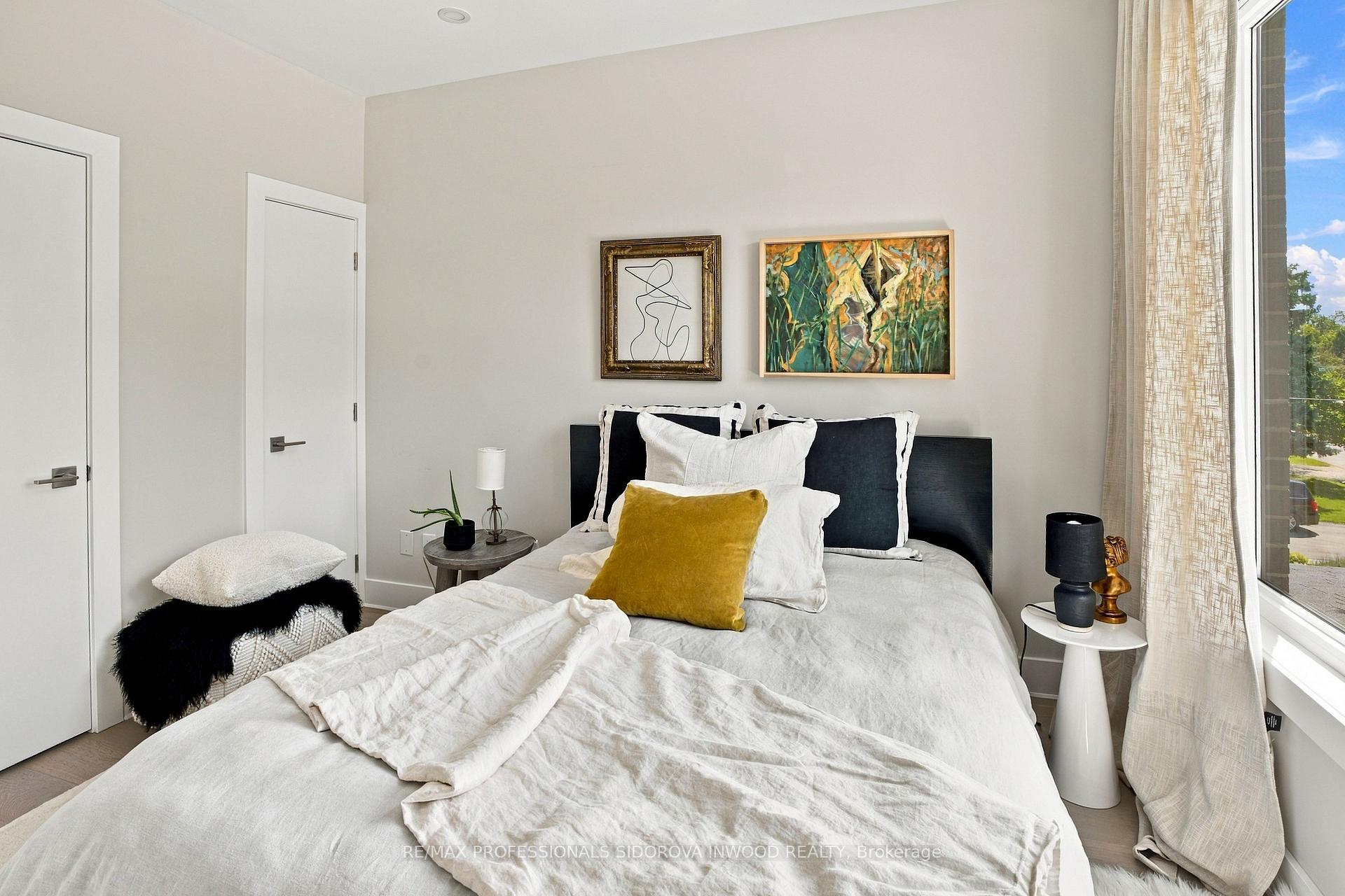Photo 31 of 504 Sandmere Place, Oakville, West — HOMEH
