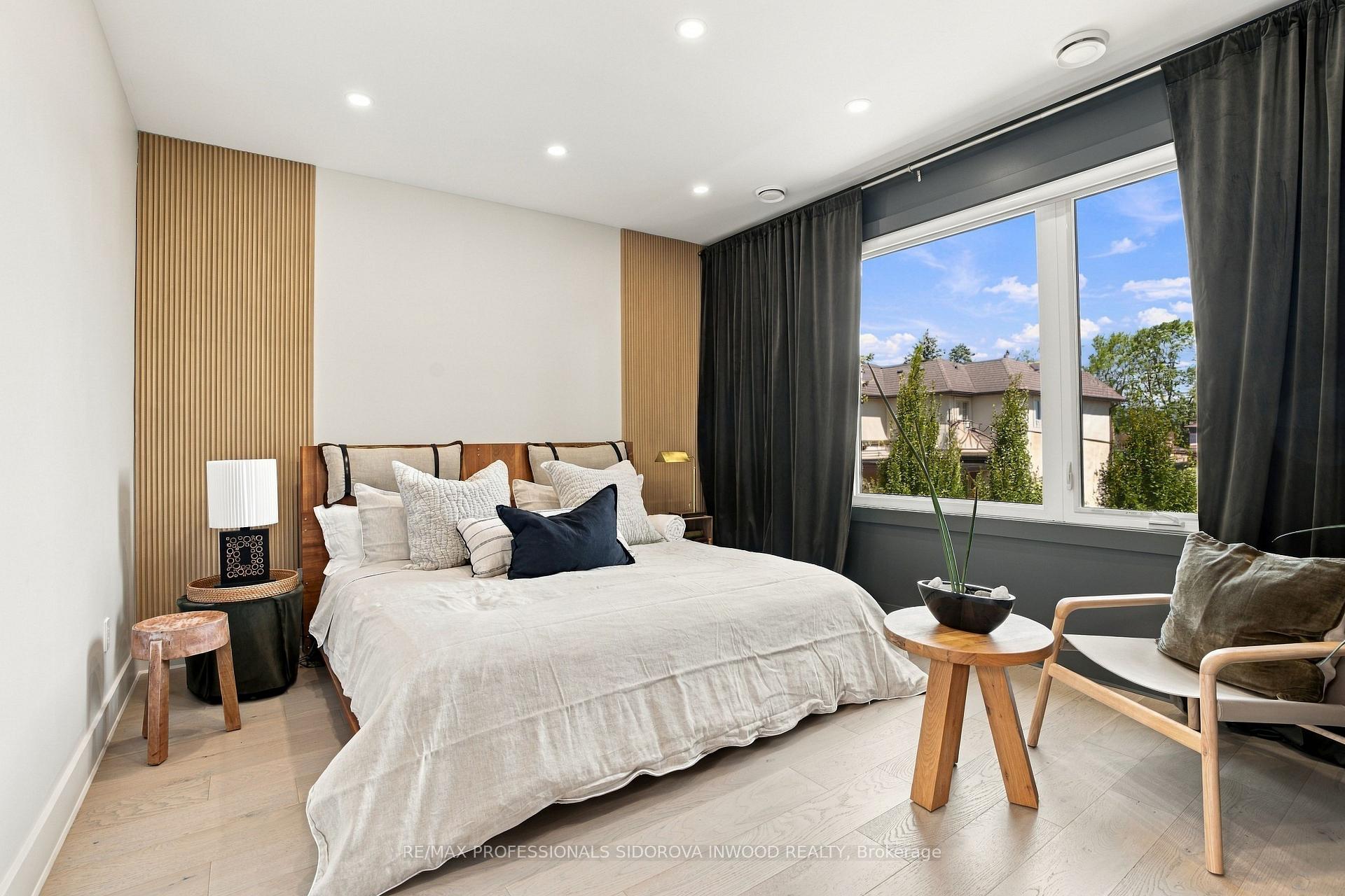 Photo 33 of 504 Sandmere Place, Oakville, West — HOMEH