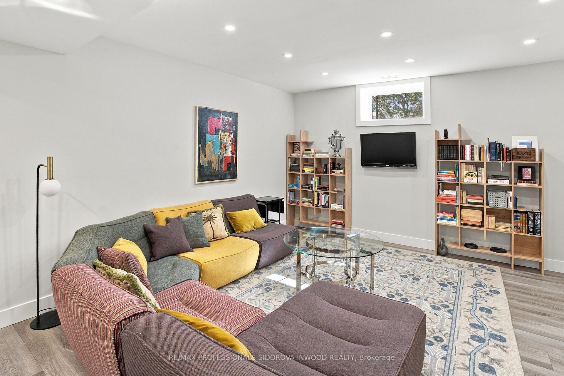 Photo 40 of 504 Sandmere Place, Oakville, West — HOMEH