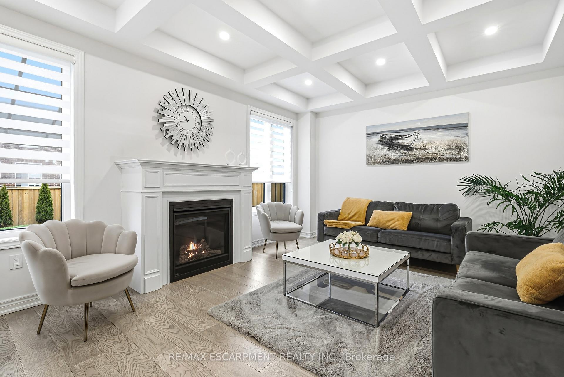 Photo 19 of 90 Robertson Road, Hamilton, Meadowlands — HOMEH