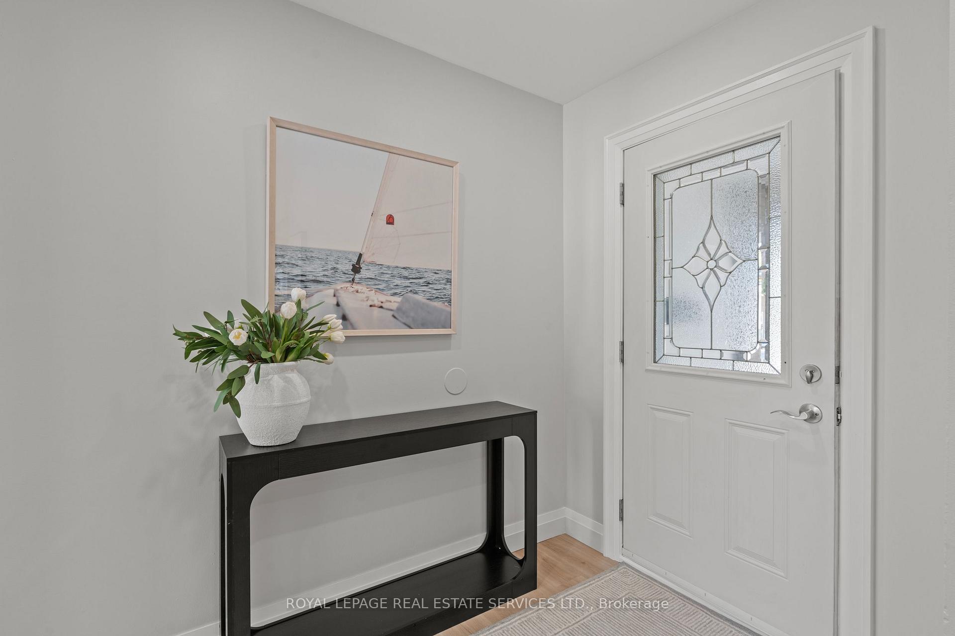 Photo 5 of 1348 Janina Boulevard, Burlington, Tyandaga — HOMEH