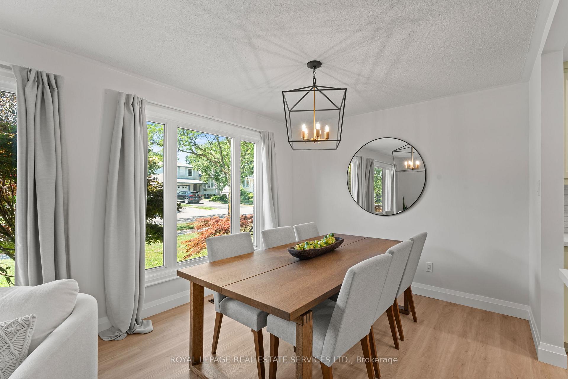 Photo 16 of 1348 Janina Boulevard, Burlington, Tyandaga — HOMEH