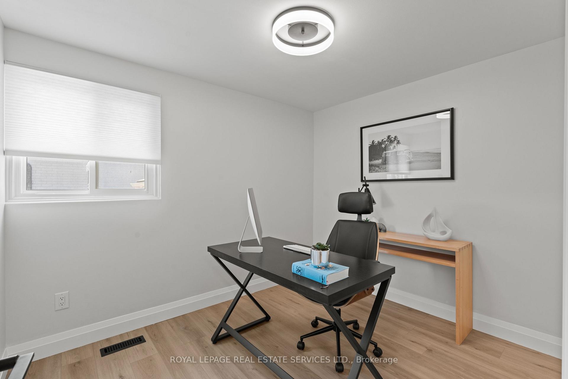 Photo 20 of 1348 Janina Boulevard, Burlington, Tyandaga — HOMEH