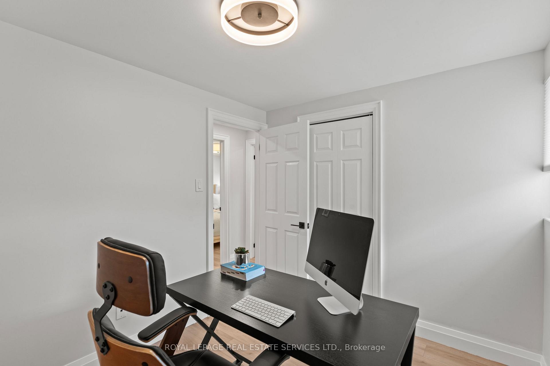 Photo 21 of 1348 Janina Boulevard, Burlington, Tyandaga — HOMEH