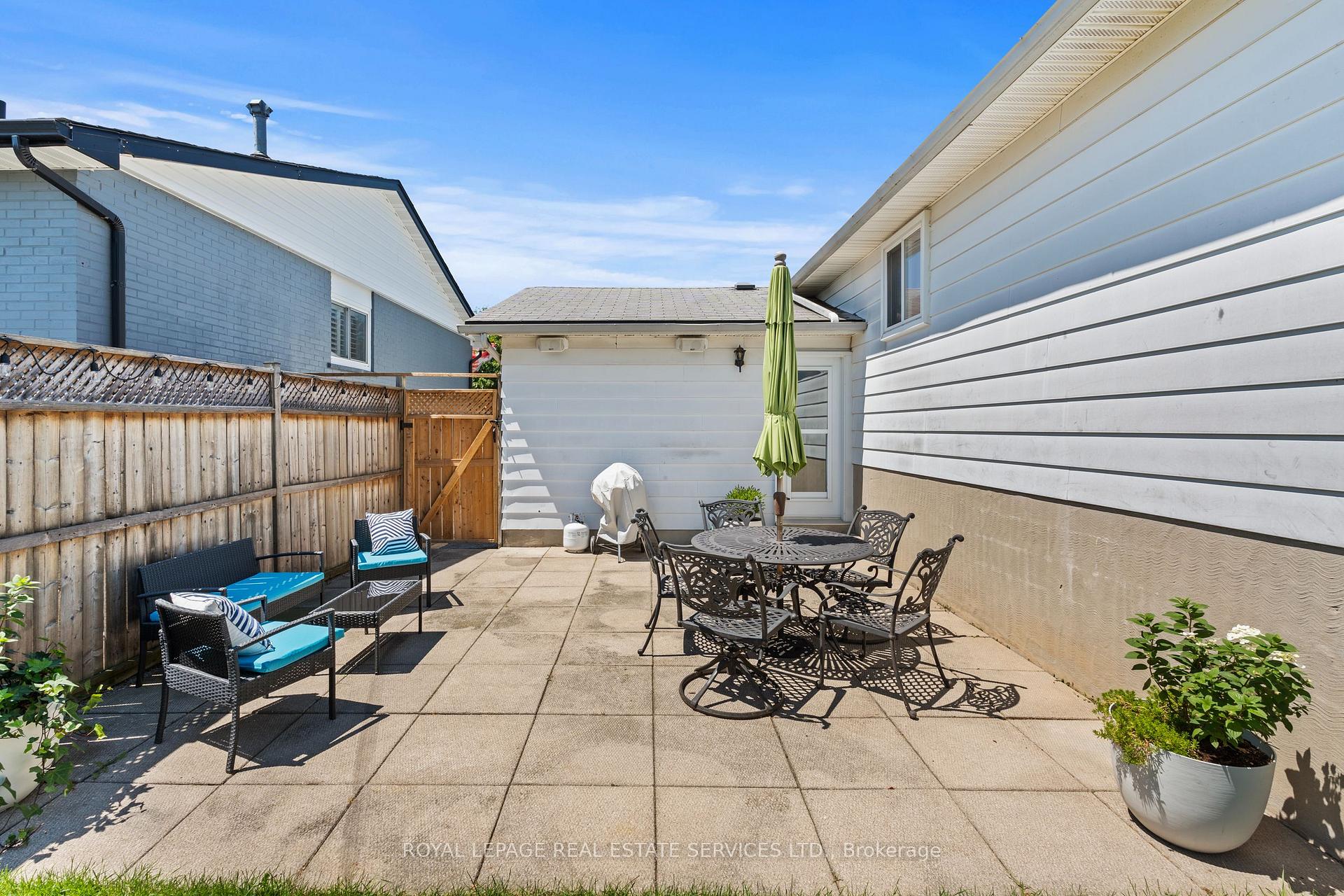 Photo 29 of 1348 Janina Boulevard, Burlington, Tyandaga — HOMEH