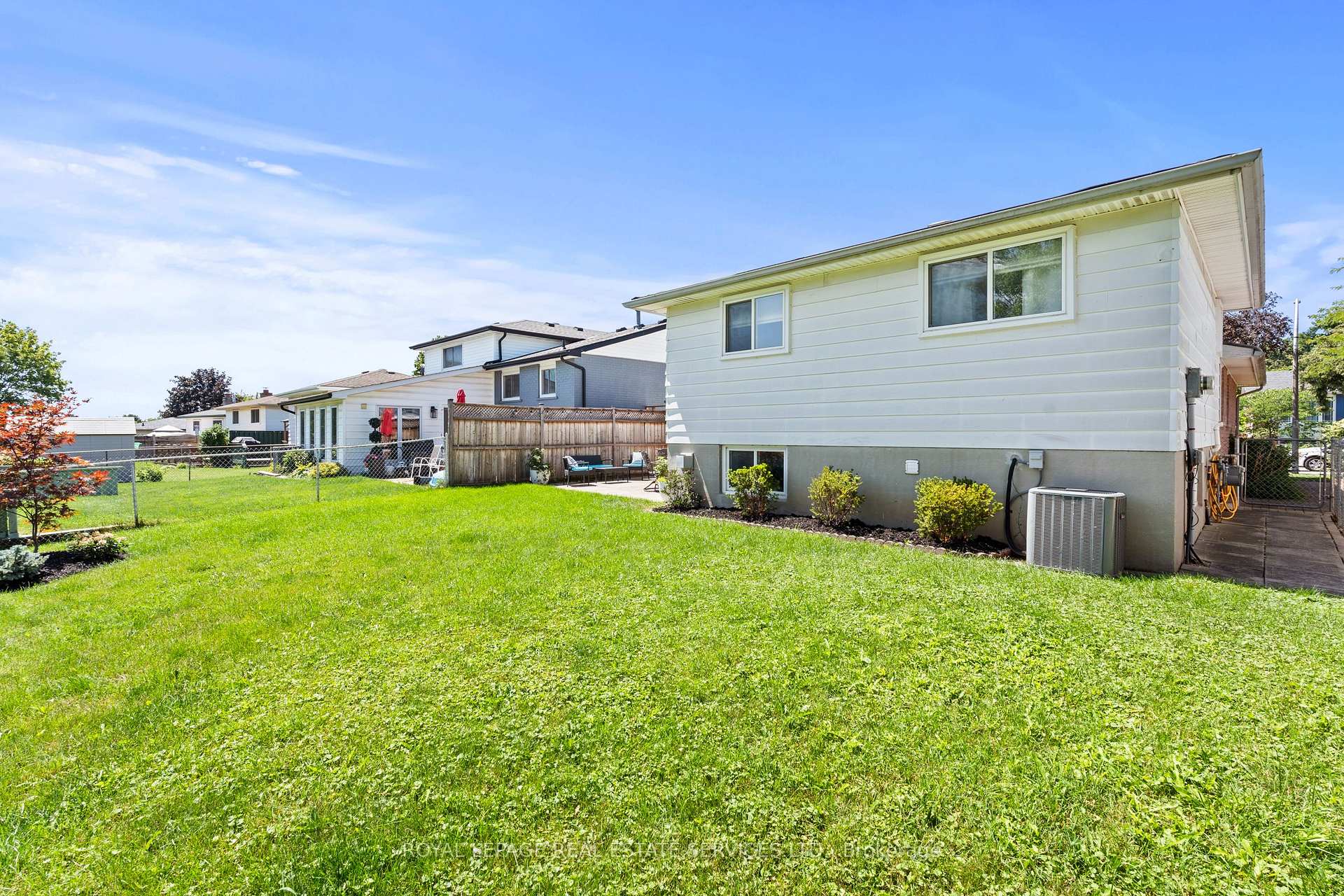 Photo 31 of 1348 Janina Boulevard, Burlington, Tyandaga — HOMEH