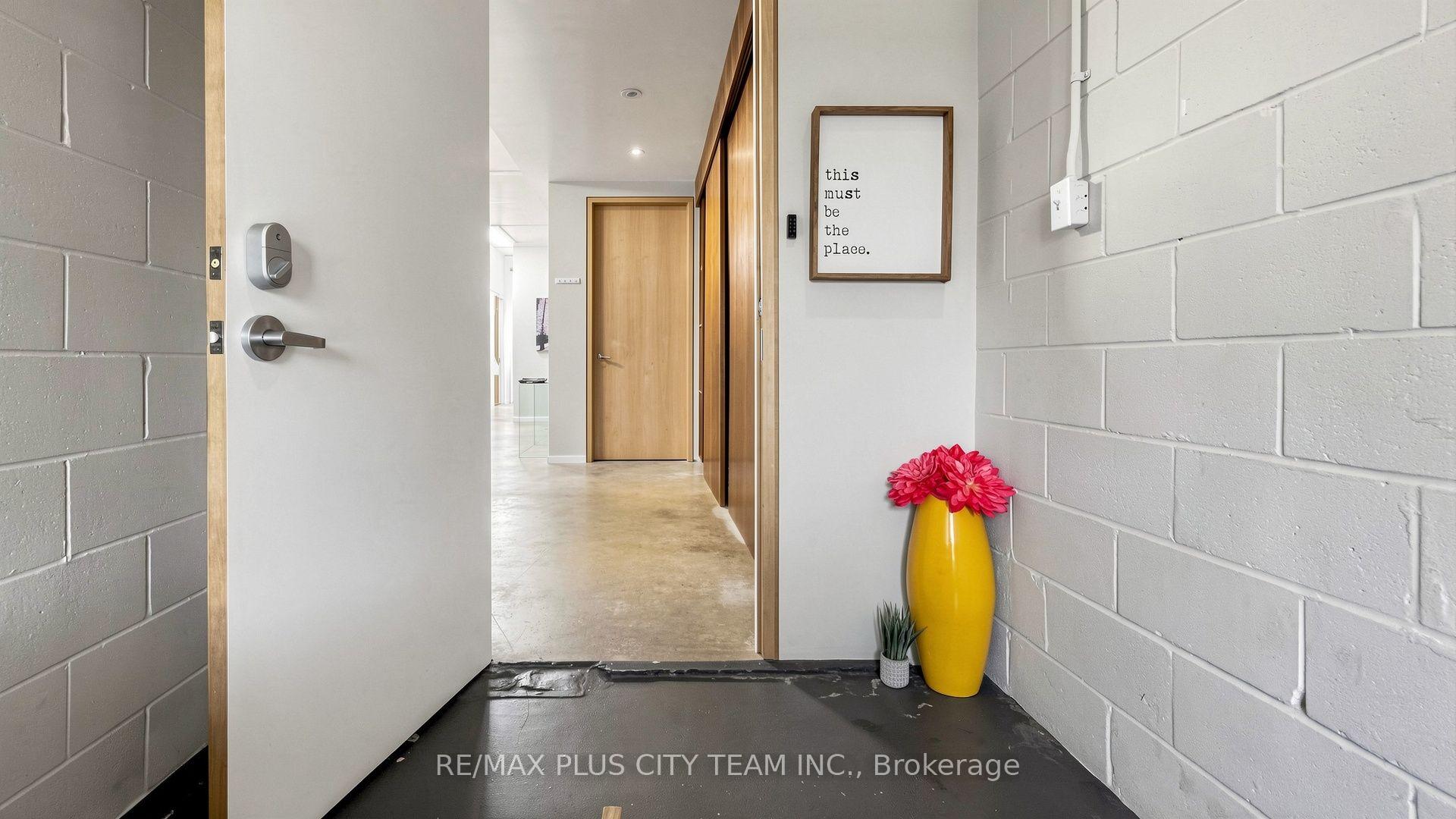 Photo 20 of Unit 1, 25R Atlantic Avenue, Toronto, Niagara — HOMEH