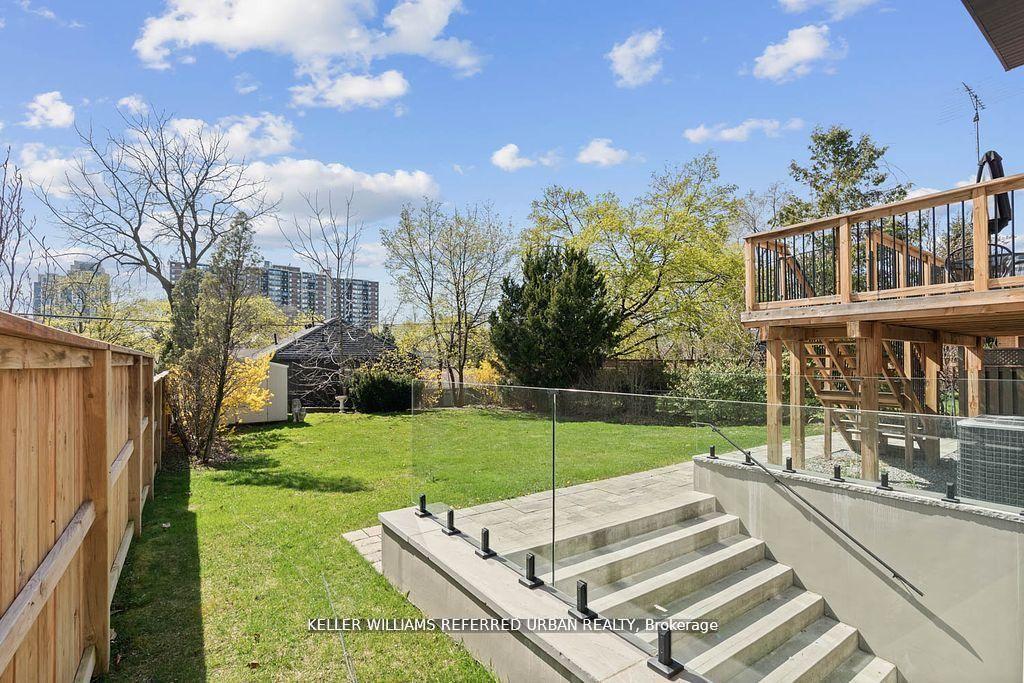 Photo 42 of 54 Cronin Drive, Etobicoke, Islington-City Centre West — HOMEH
