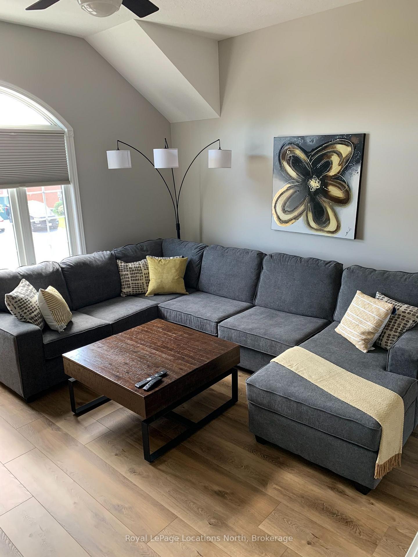 Photo 20 of 20 Connor Avenue, Collingwood — HOMEH