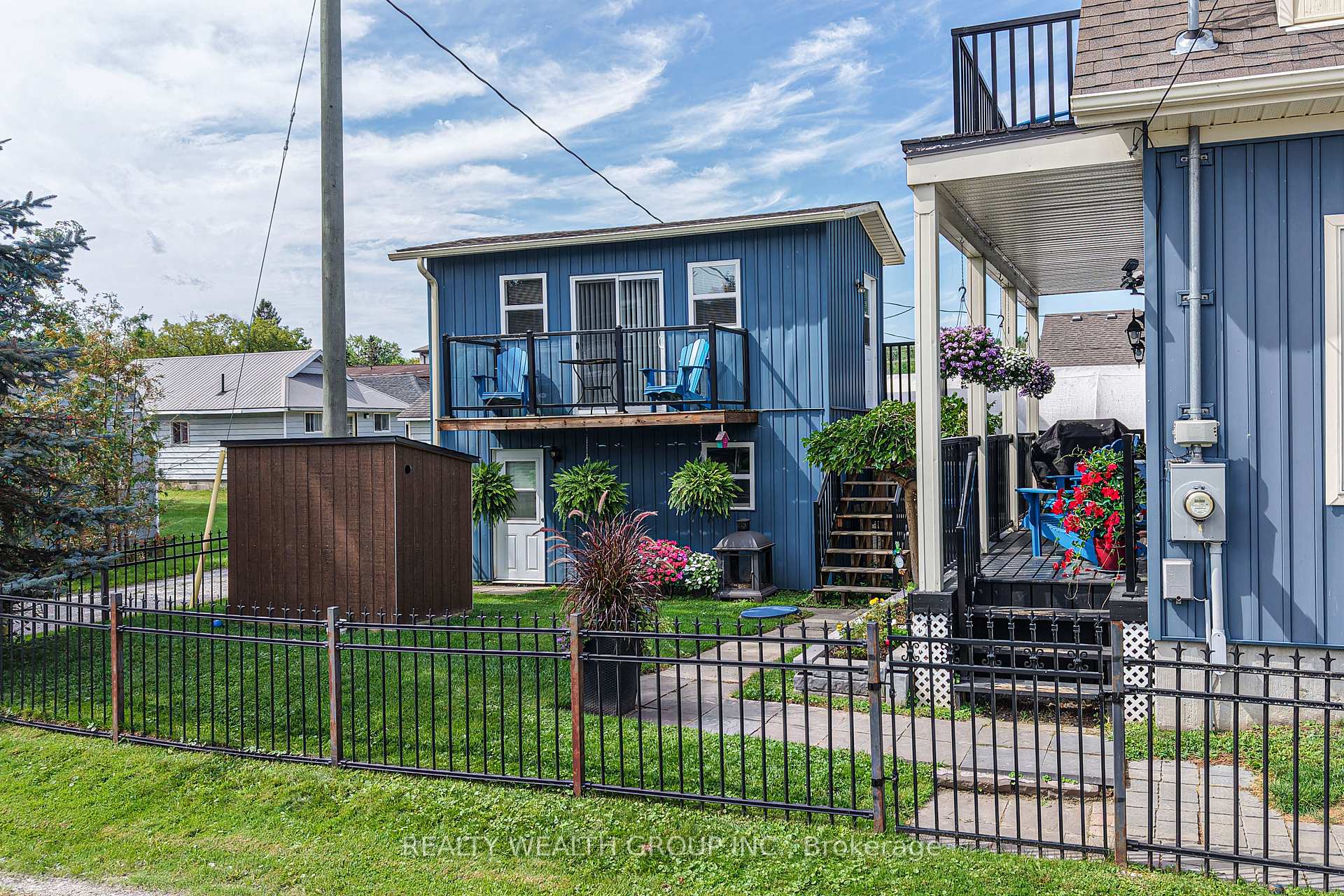 Photo 5 of 1050 Gardner Place, Innisfil, Gilford — HOMEH