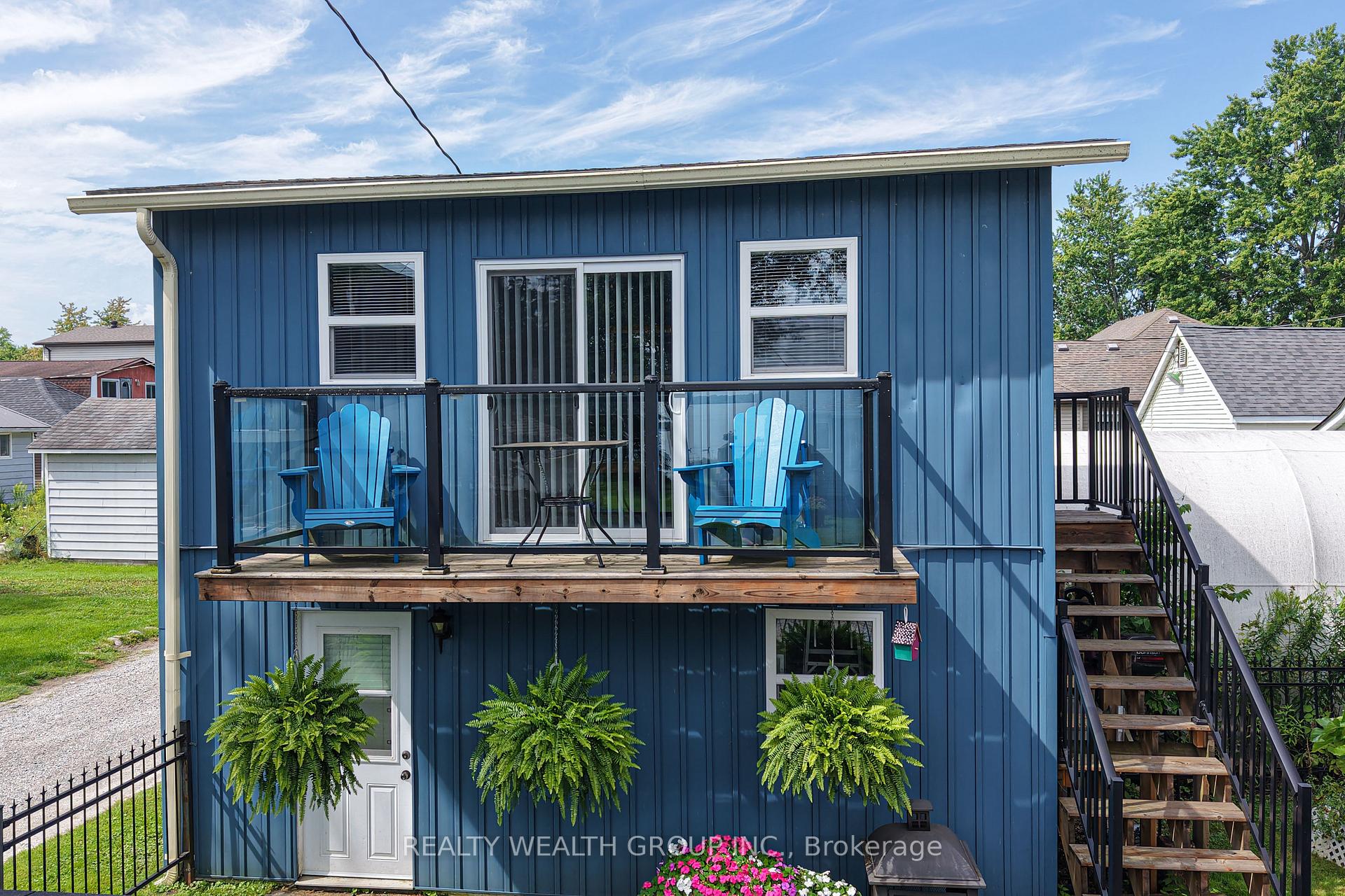 Photo 6 of 1050 Gardner Place, Innisfil, Gilford — HOMEH