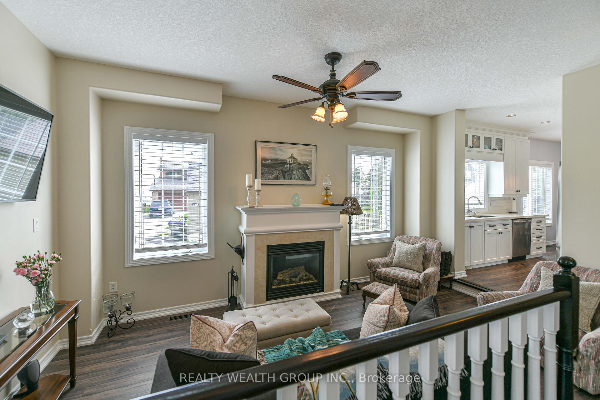 Photo 19 of 1050 Gardner Place, Innisfil, Gilford — HOMEH