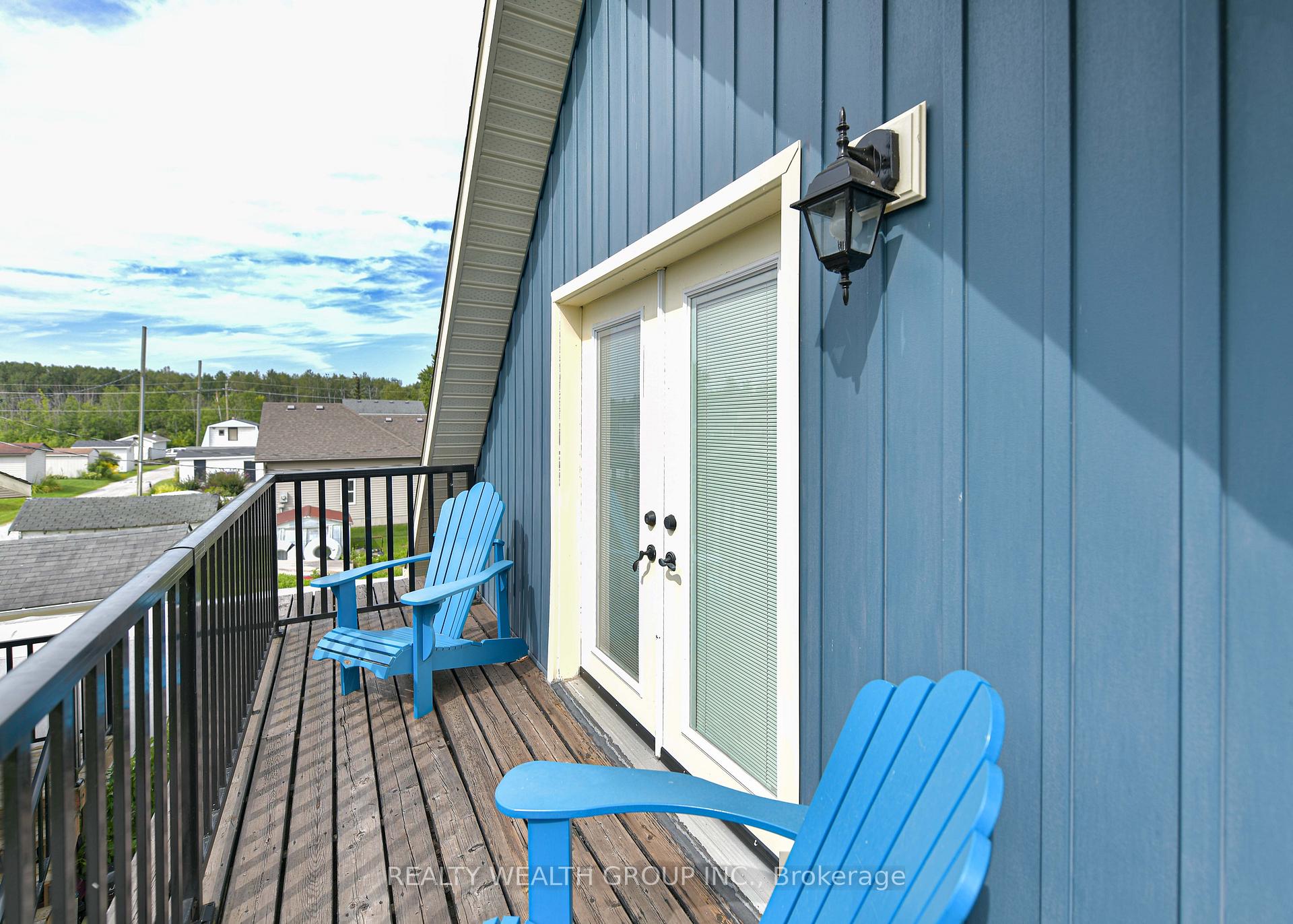 Photo 47 of 1050 Gardner Place, Innisfil, Gilford — HOMEH